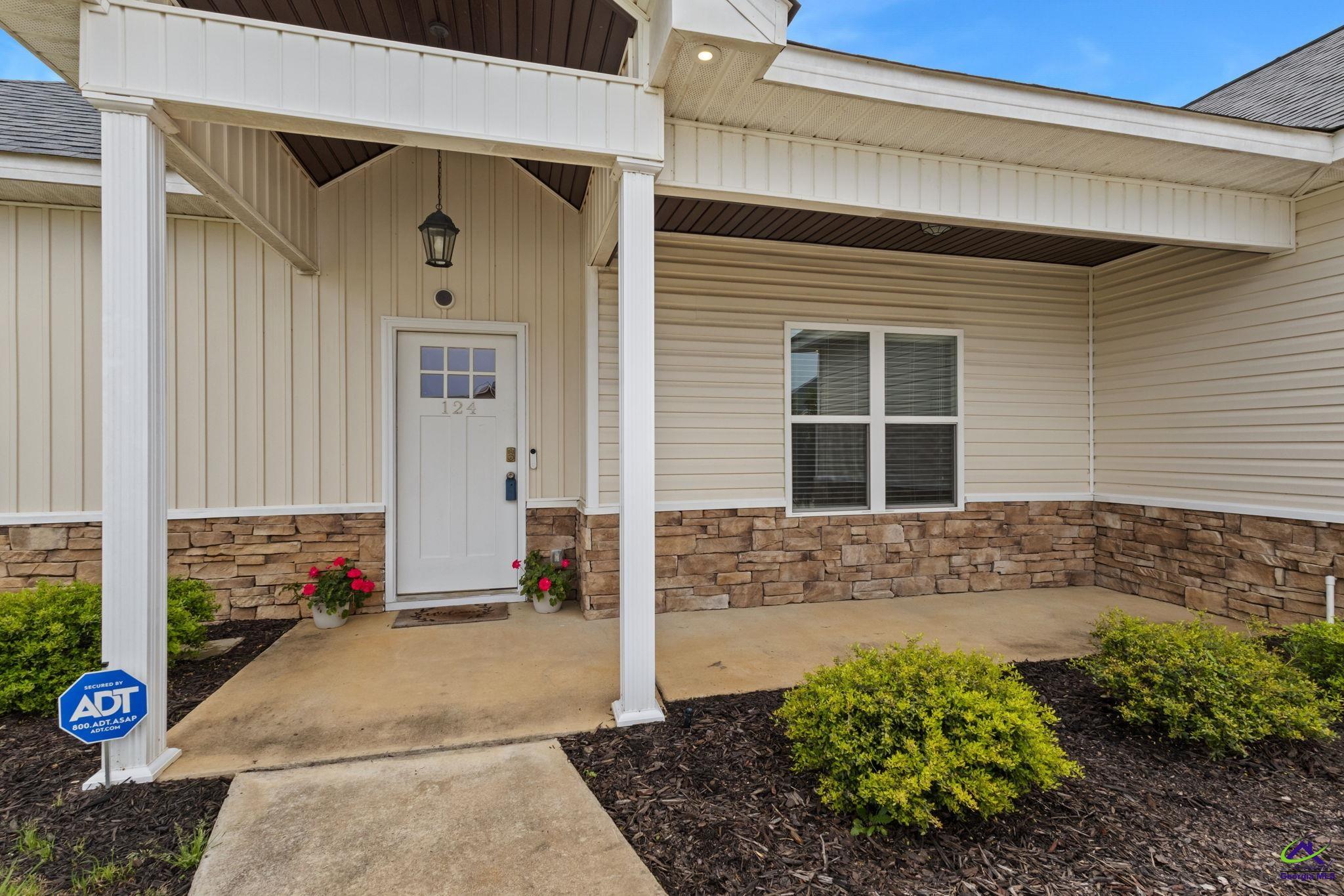 124 Cascades Court