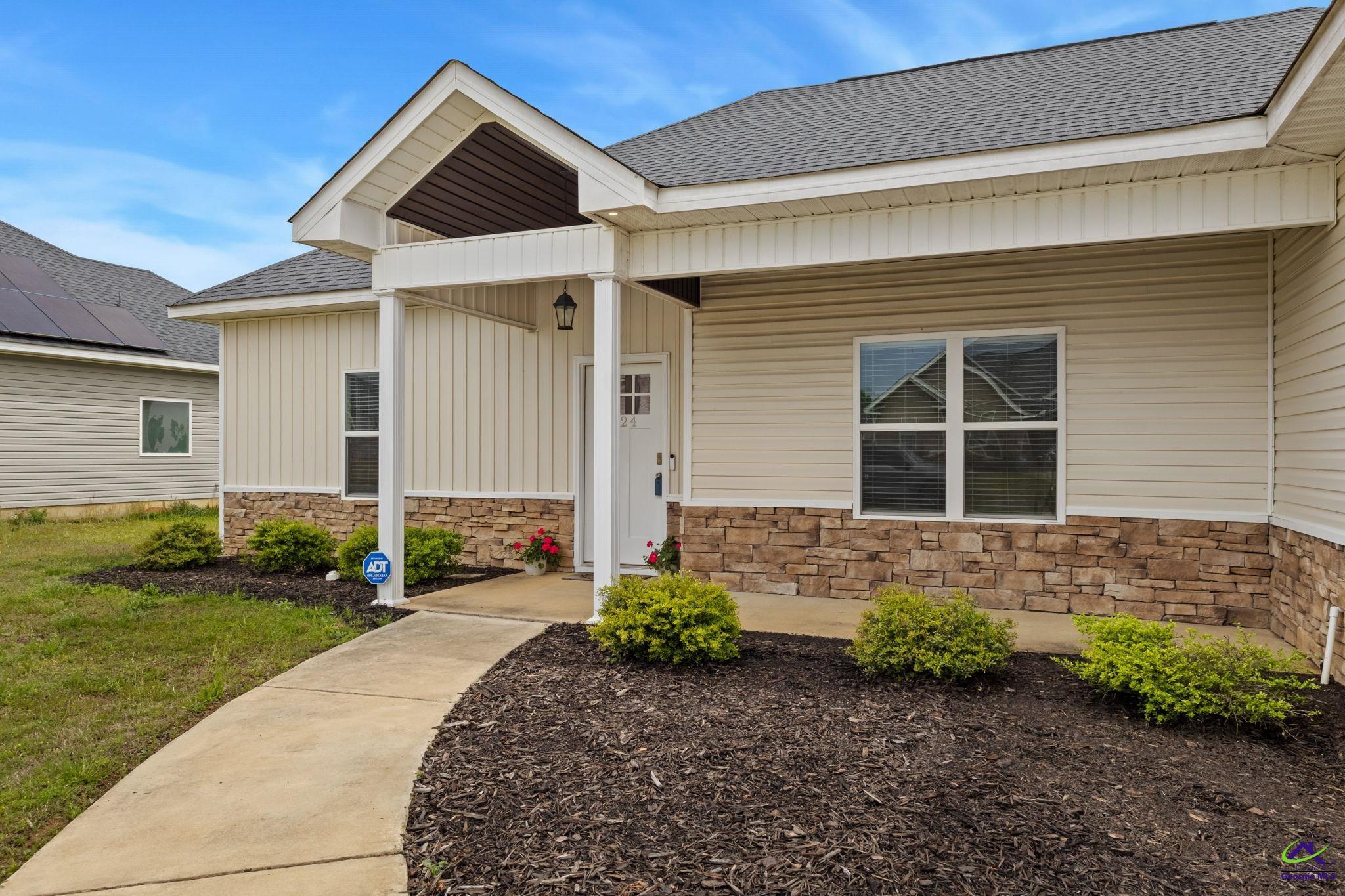 124 Cascades Court