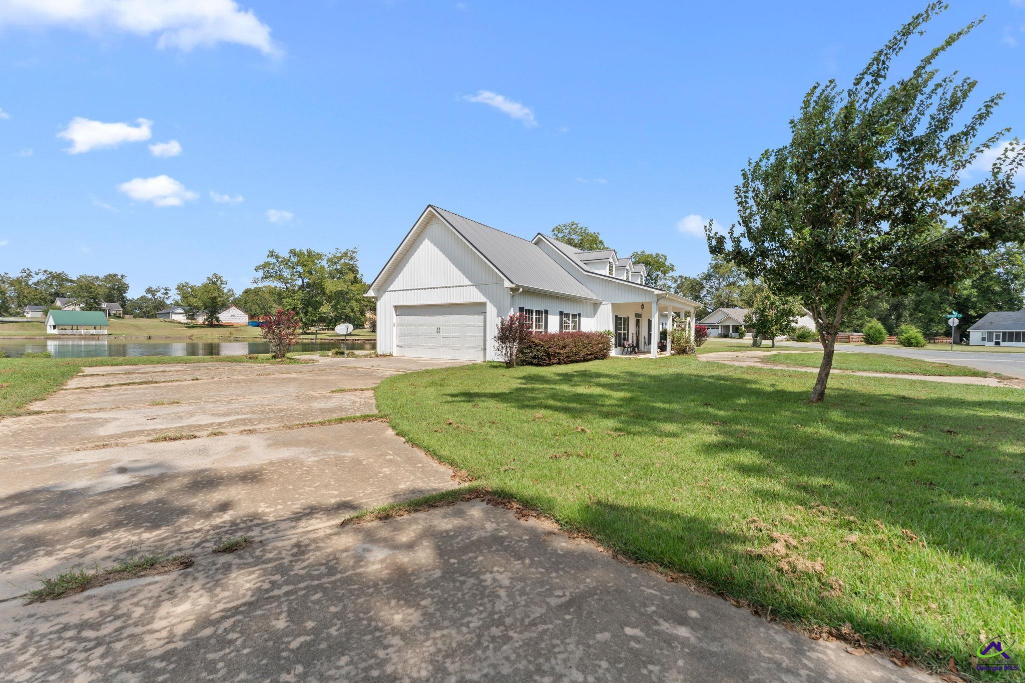 179 Village Circle