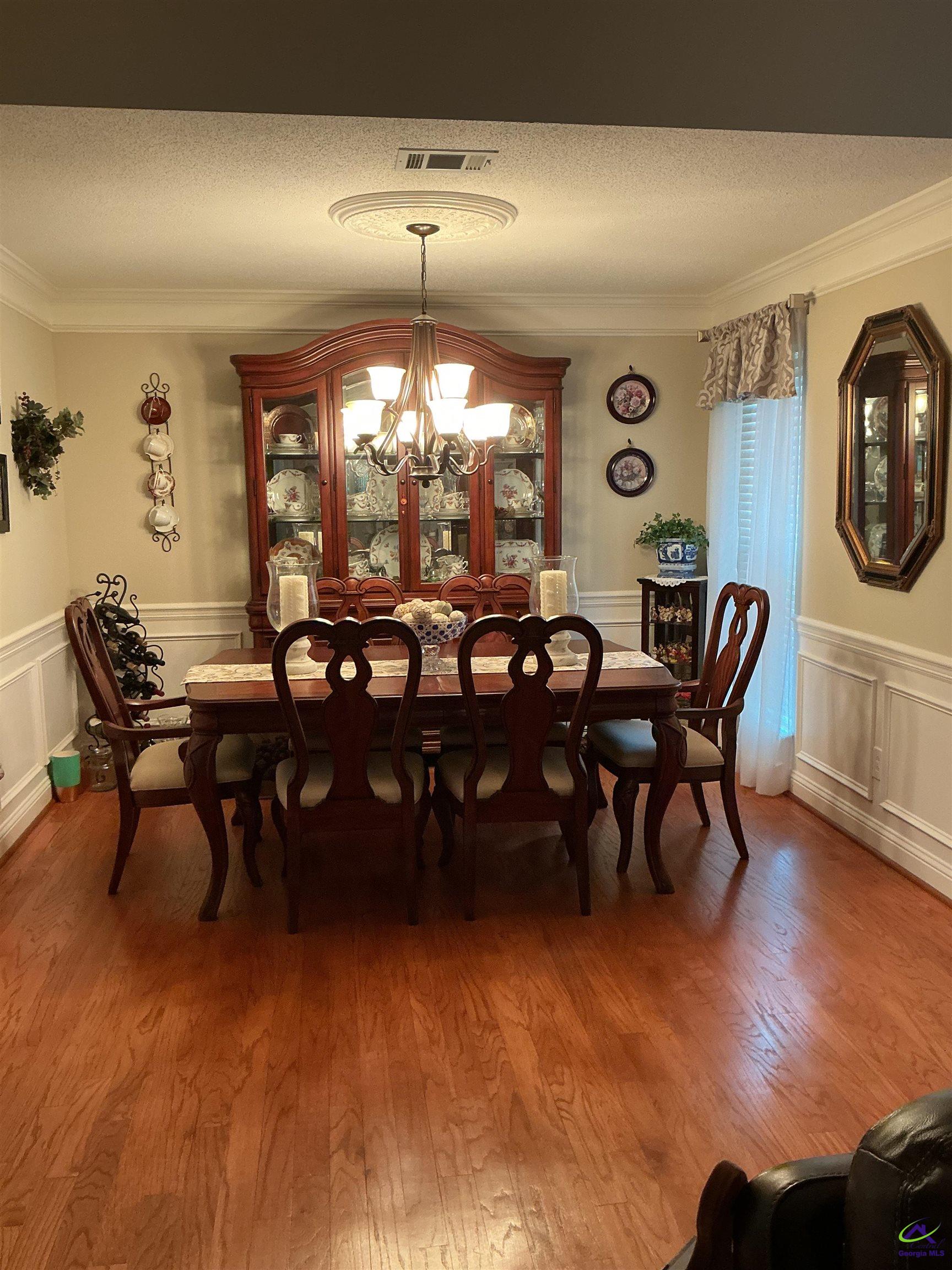 208 Governors Walk