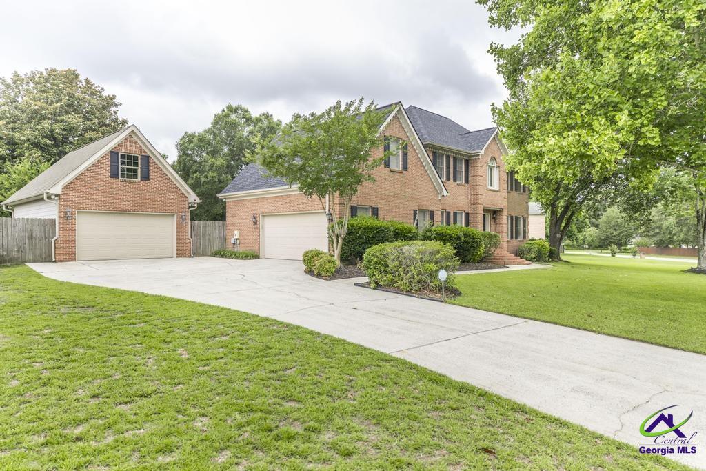106 Huntington Place
