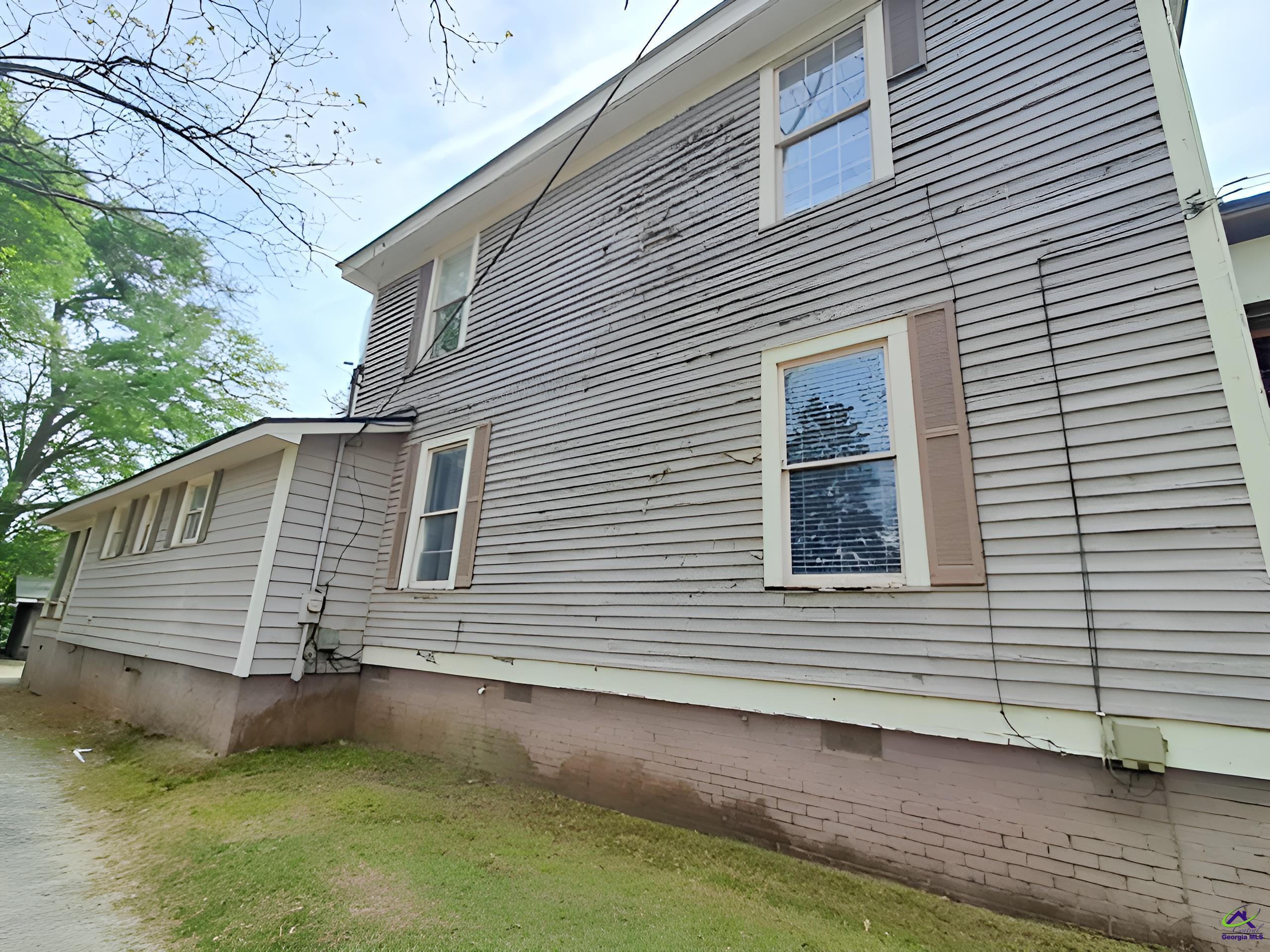 401 Forsyth Street