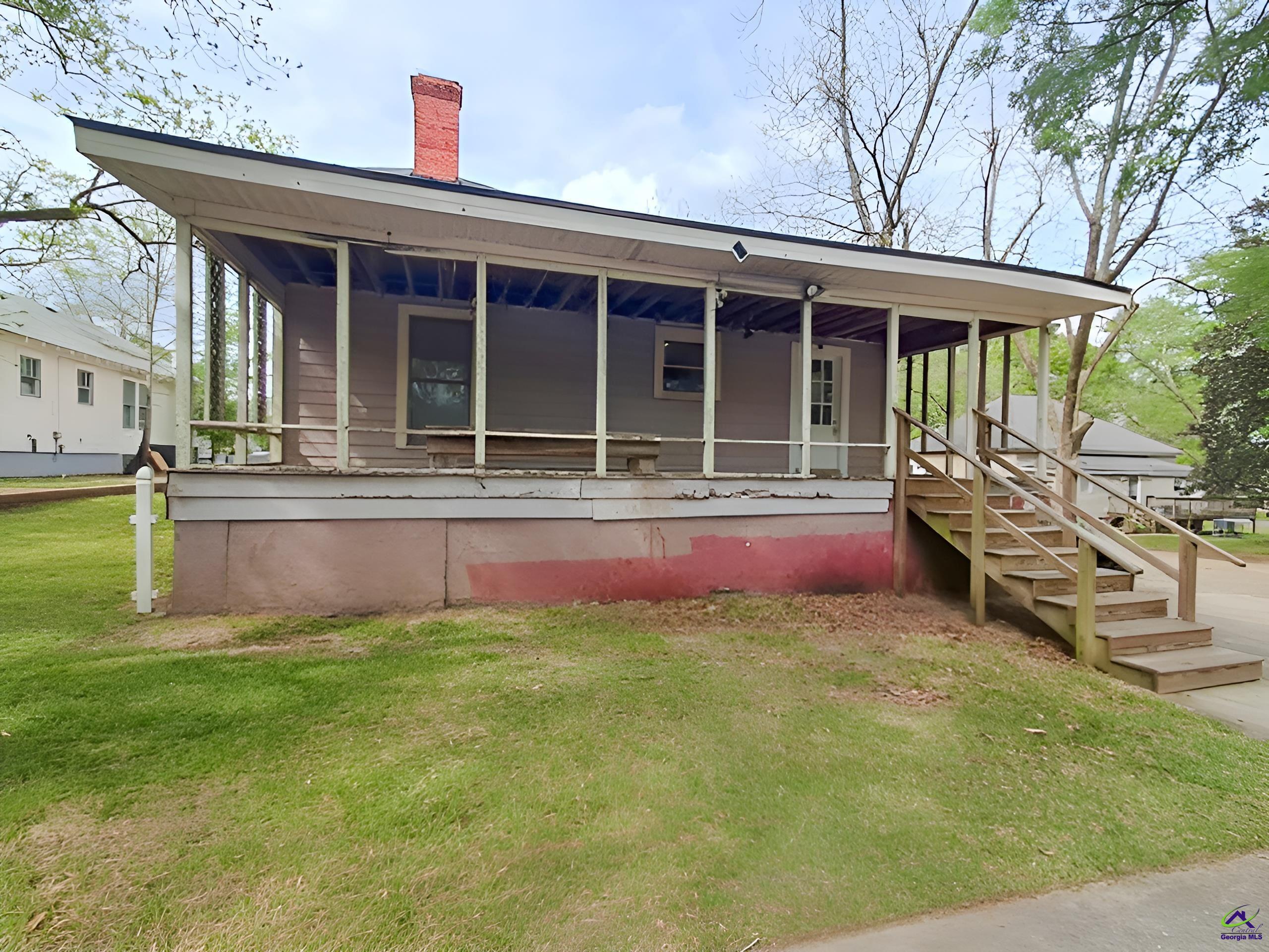 401 Forsyth Street
