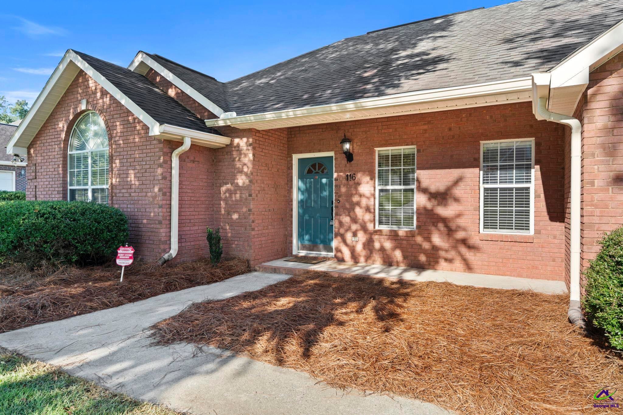 116 Wisteria Dr