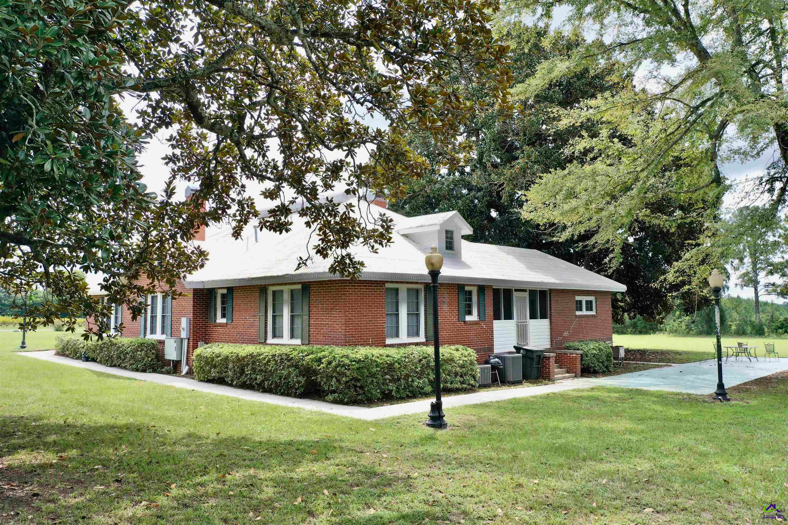 160 Underwood Road