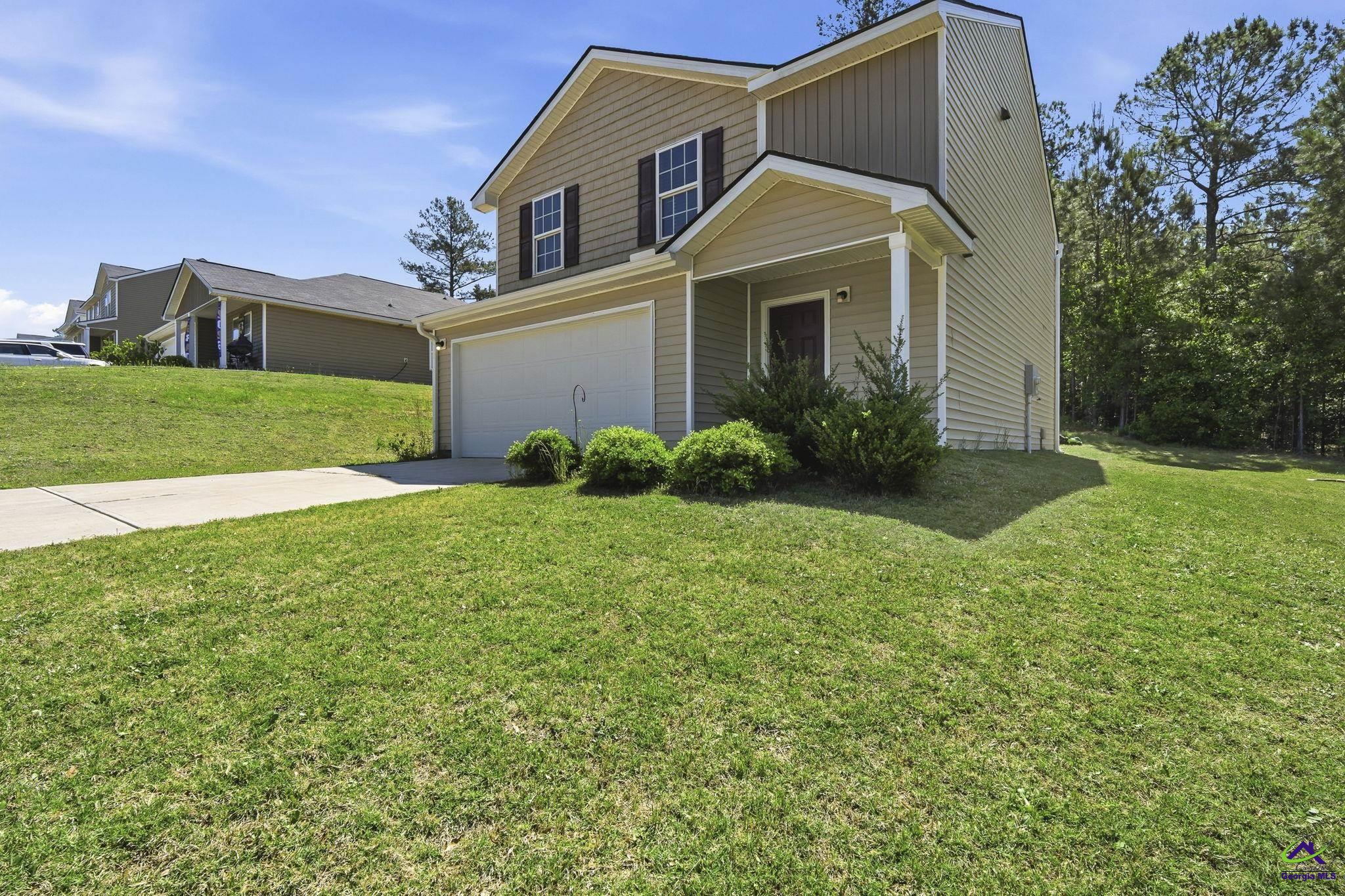 1553 Austin Drive