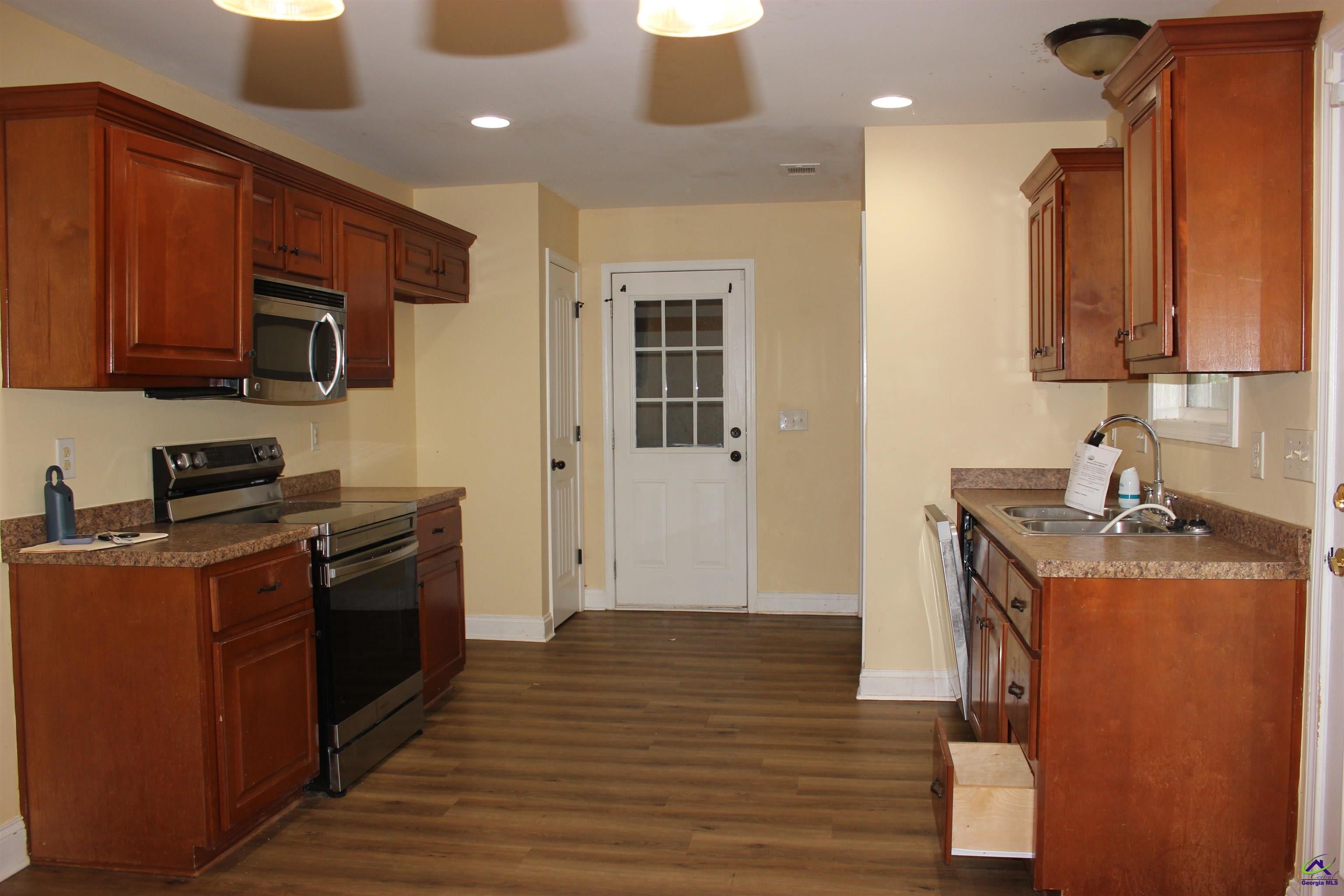 205 Gayla Ct