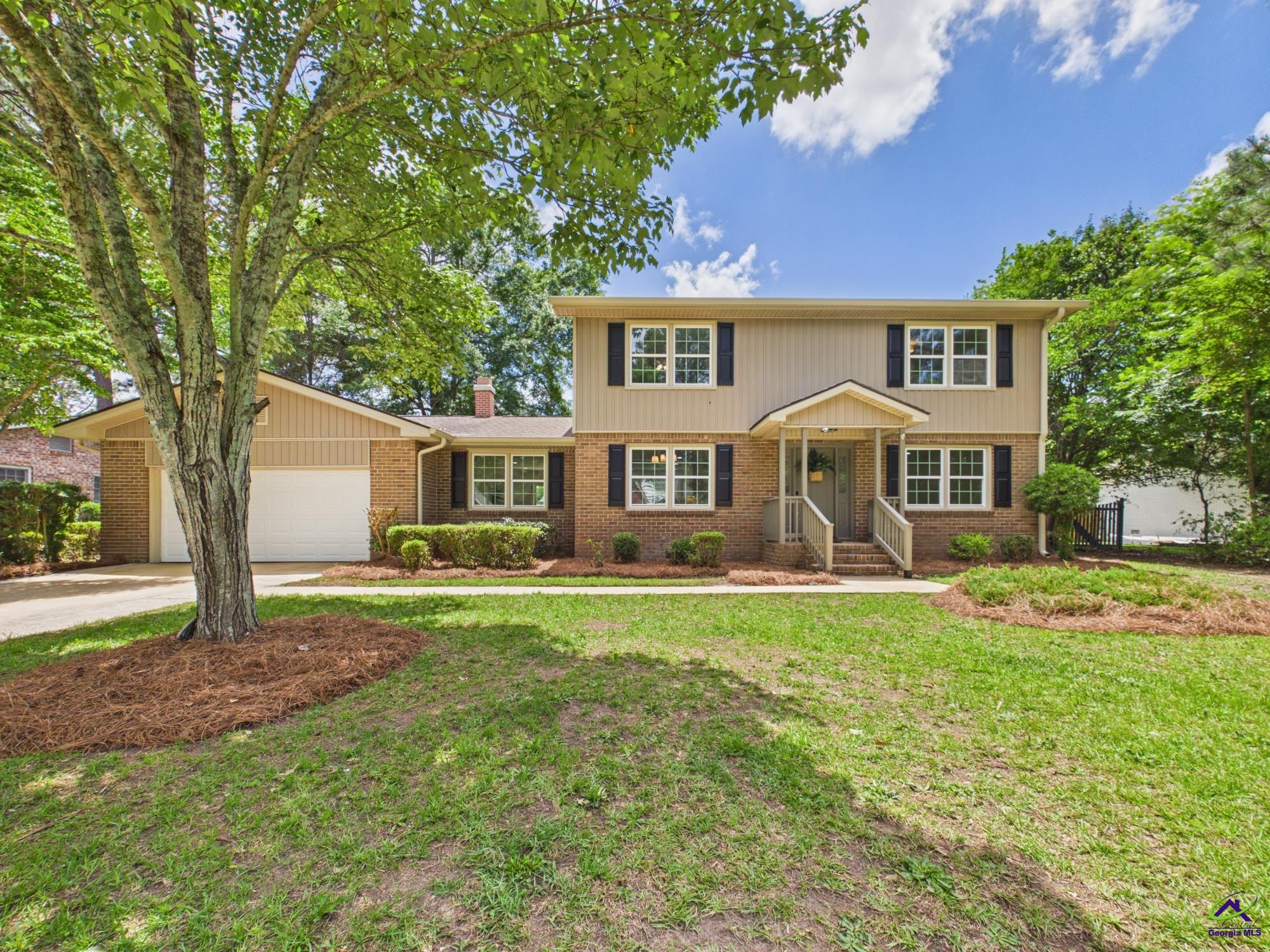 1011 Country Club Road