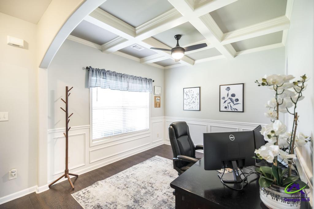 100 Taconic Court