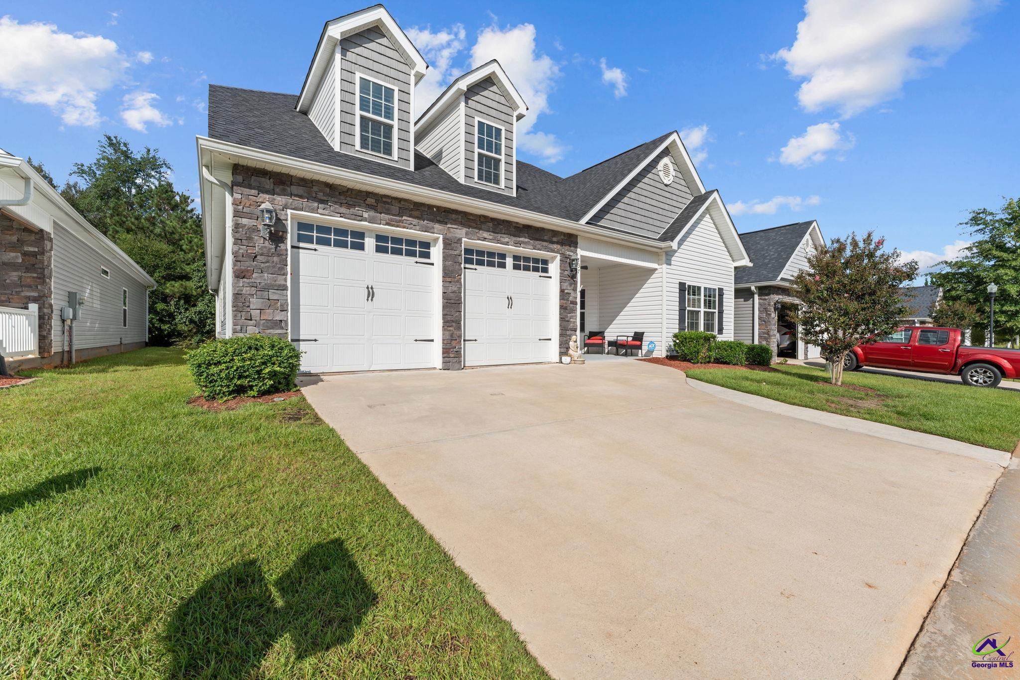 137 Shady Oak Drive