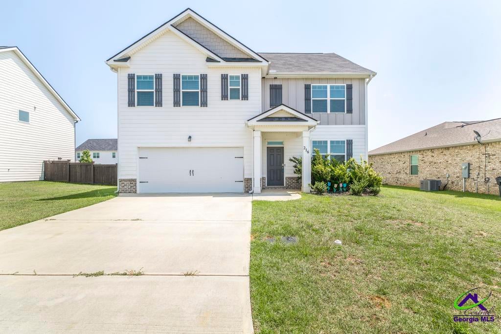 216 Barnyard Way