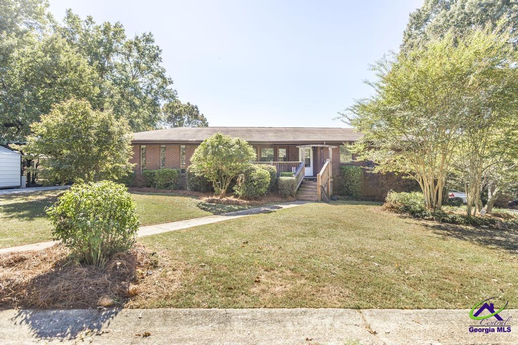 102 Pine Glen Court