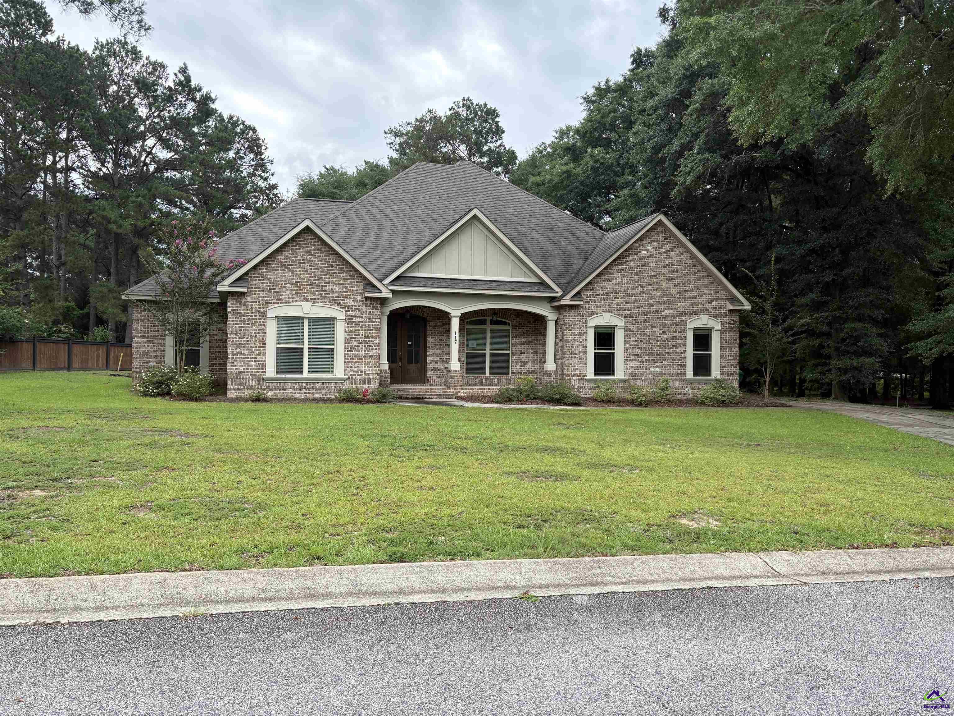 117 Waters Edge Ct.
