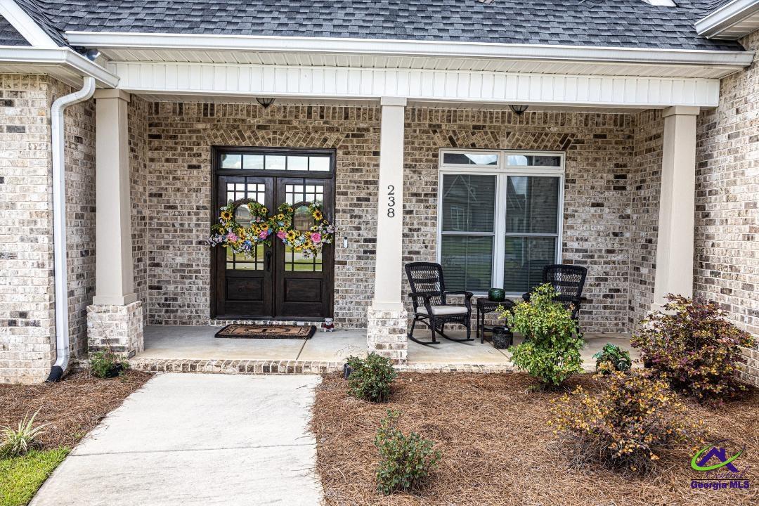 238 SE Flat Shoal Drive