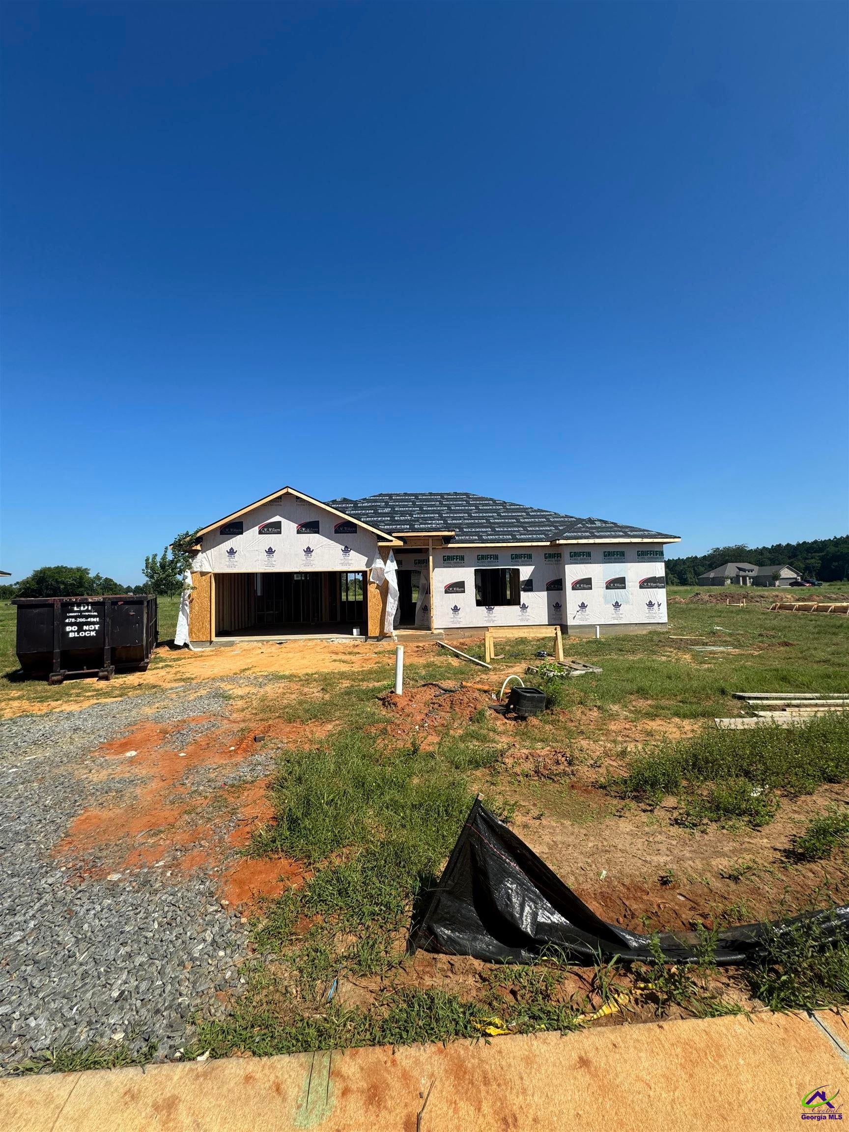 221 Farmland Circle