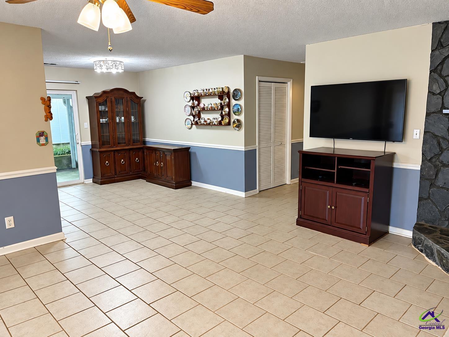 121 Pleasant Hill Court