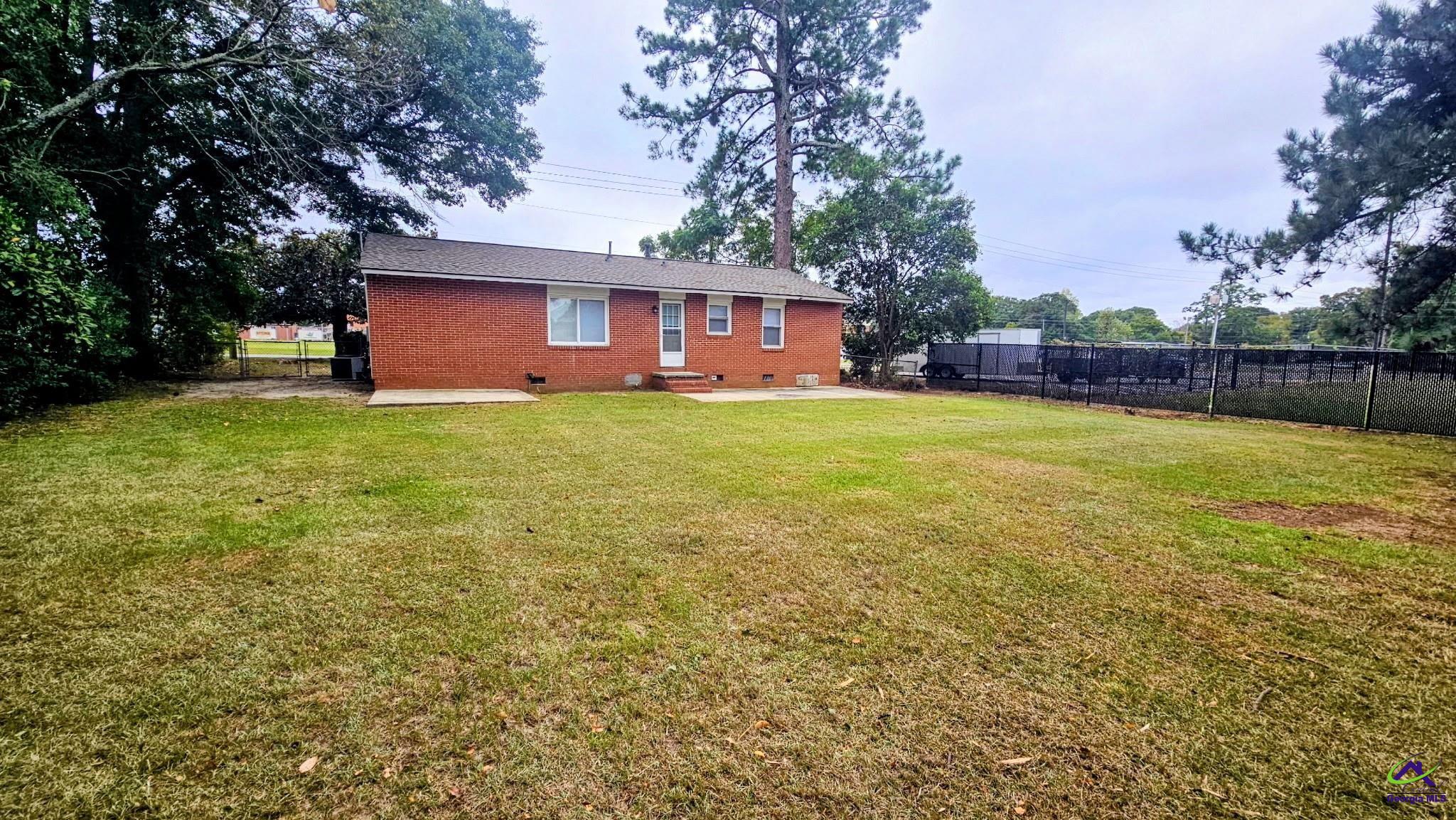 111 Nix Way