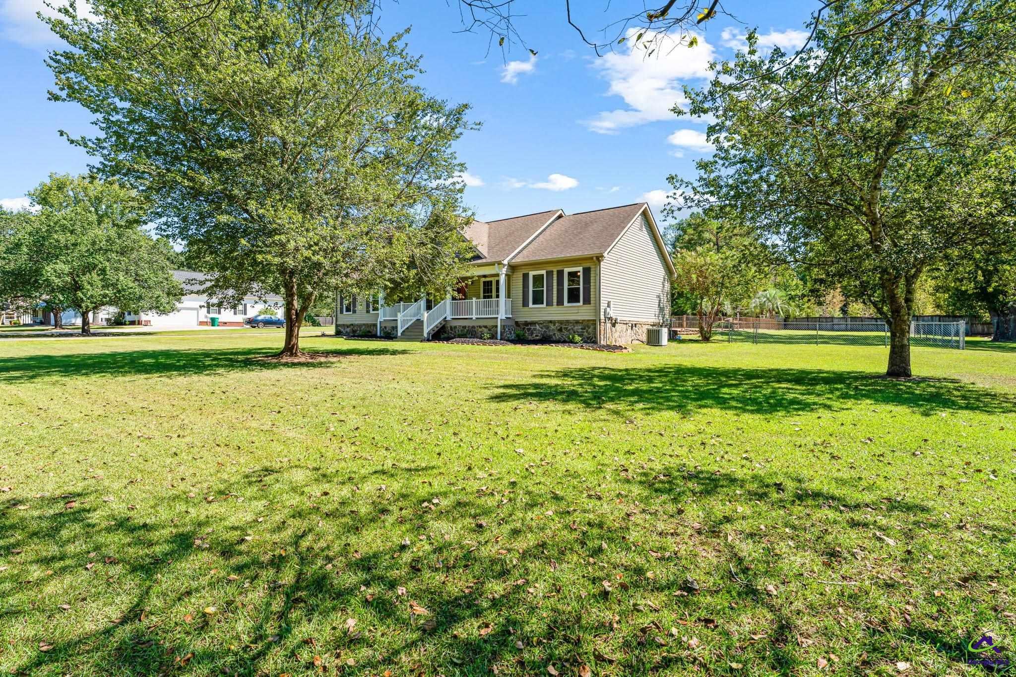 134 Brittany Dr