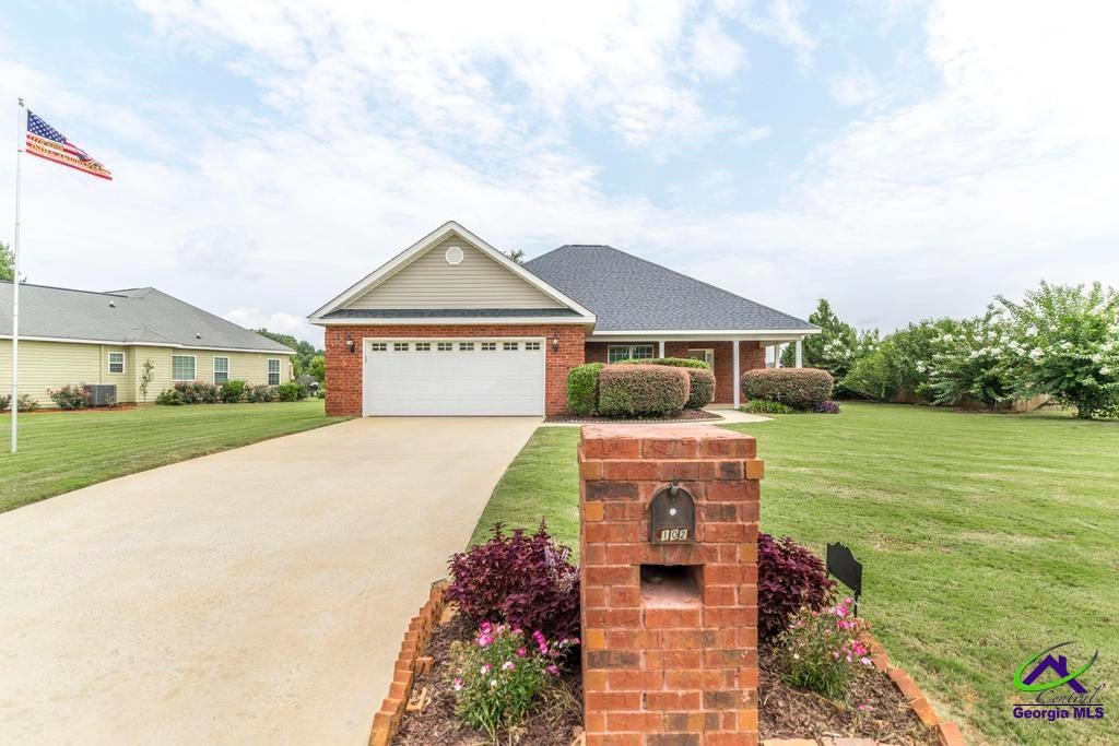 102 Ainsley Way