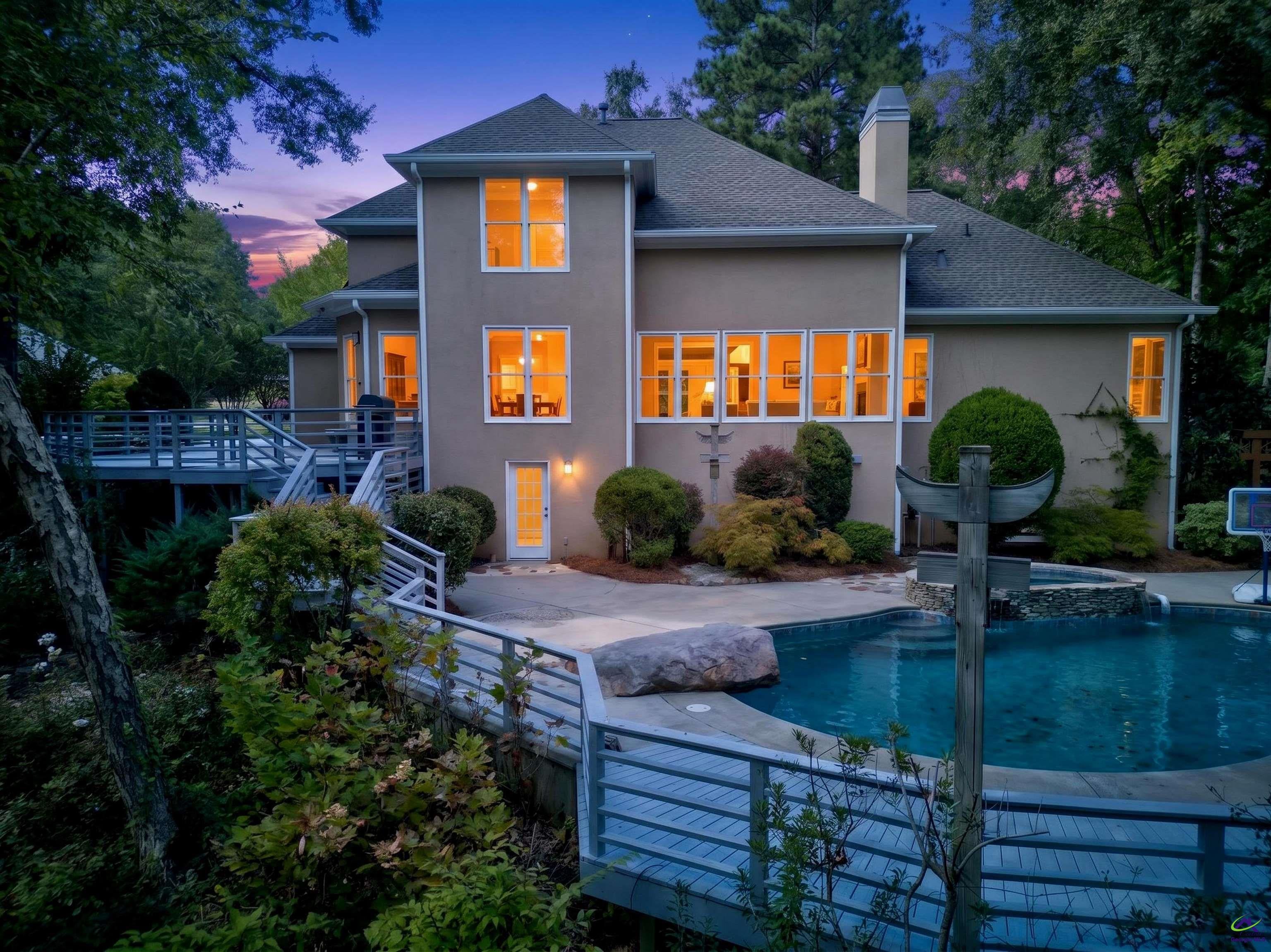1594 Rivoli Lane