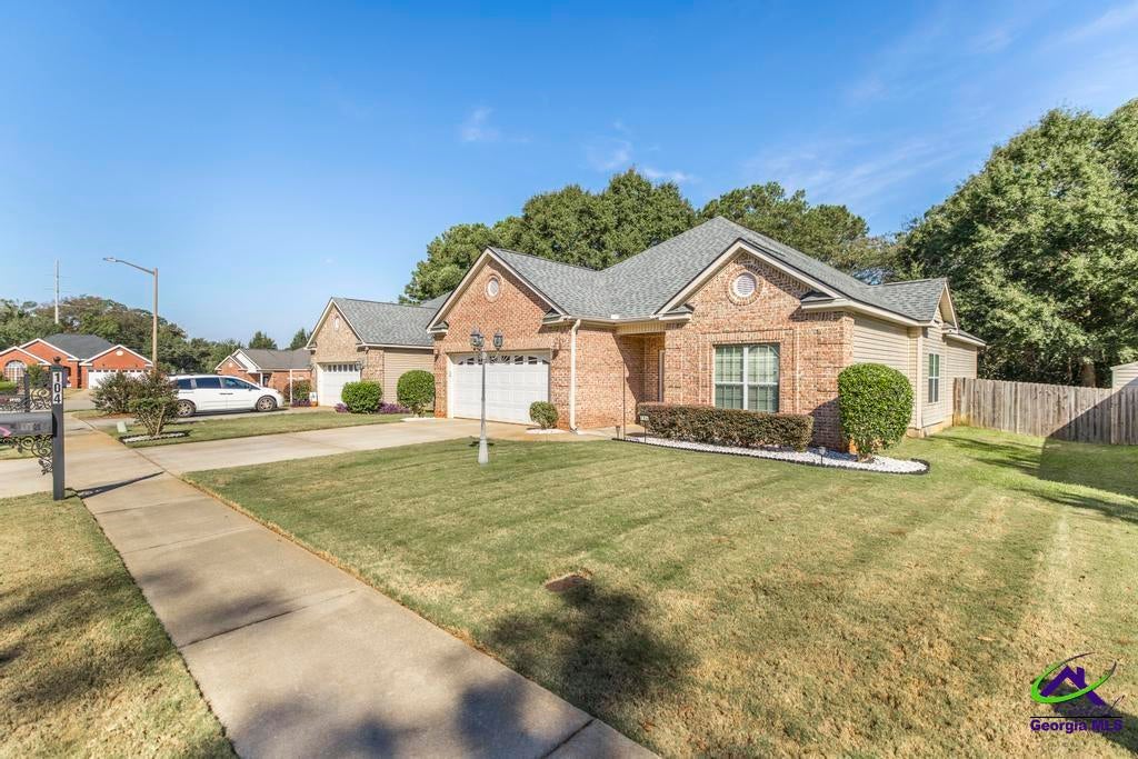 104 Rockford Court