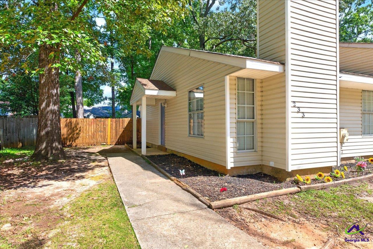 233 Somerset Drive