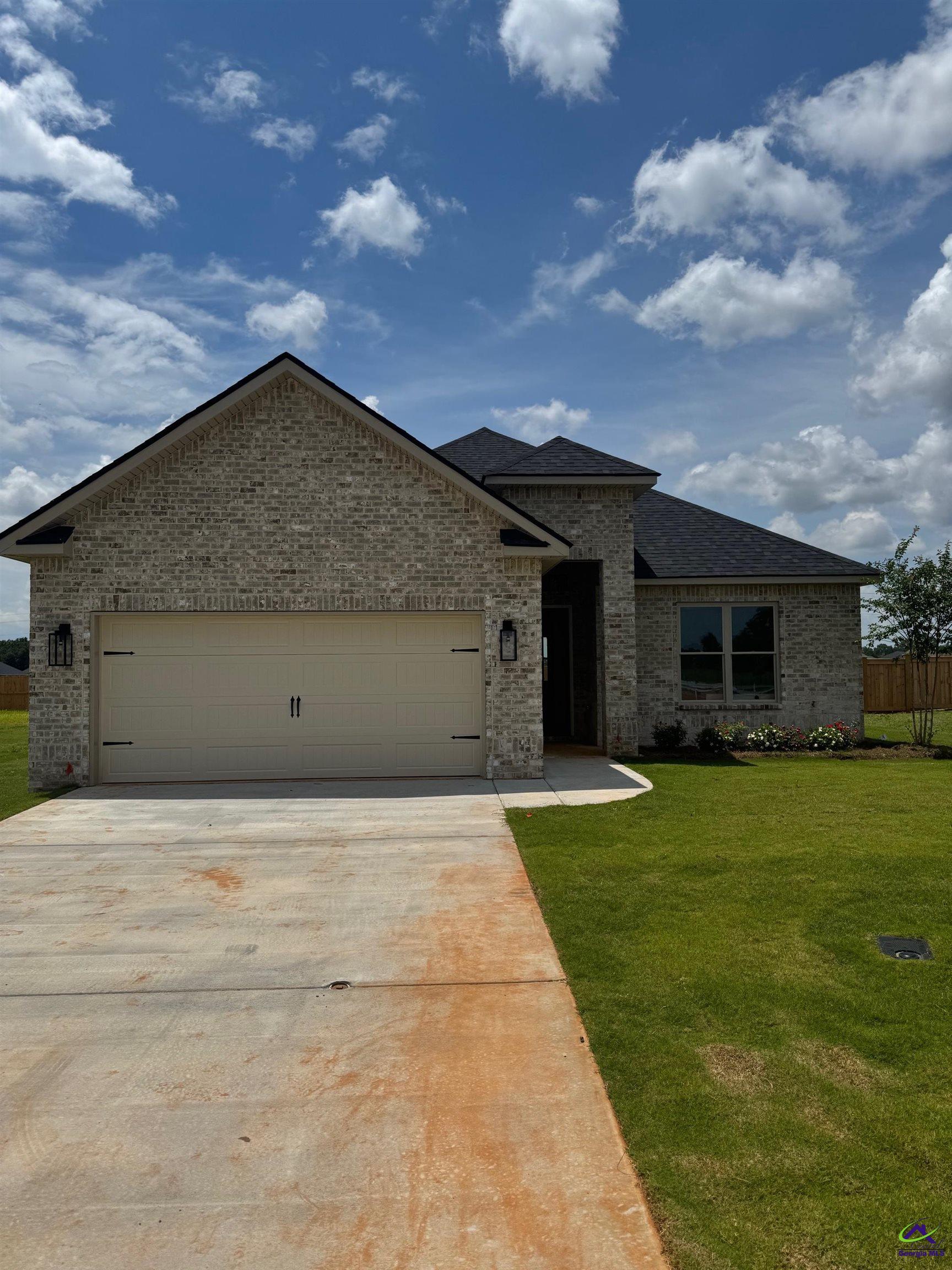 CW WILLIAMS HOMES @ SOUTHFIELD PLANTATION photo 5