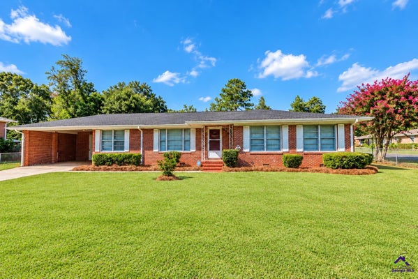 200 HEATHER ST, WARNER ROBINS, GA 31093 - Image 3e9290dbeea046be2f73e793c9fd8ff7/3976051886