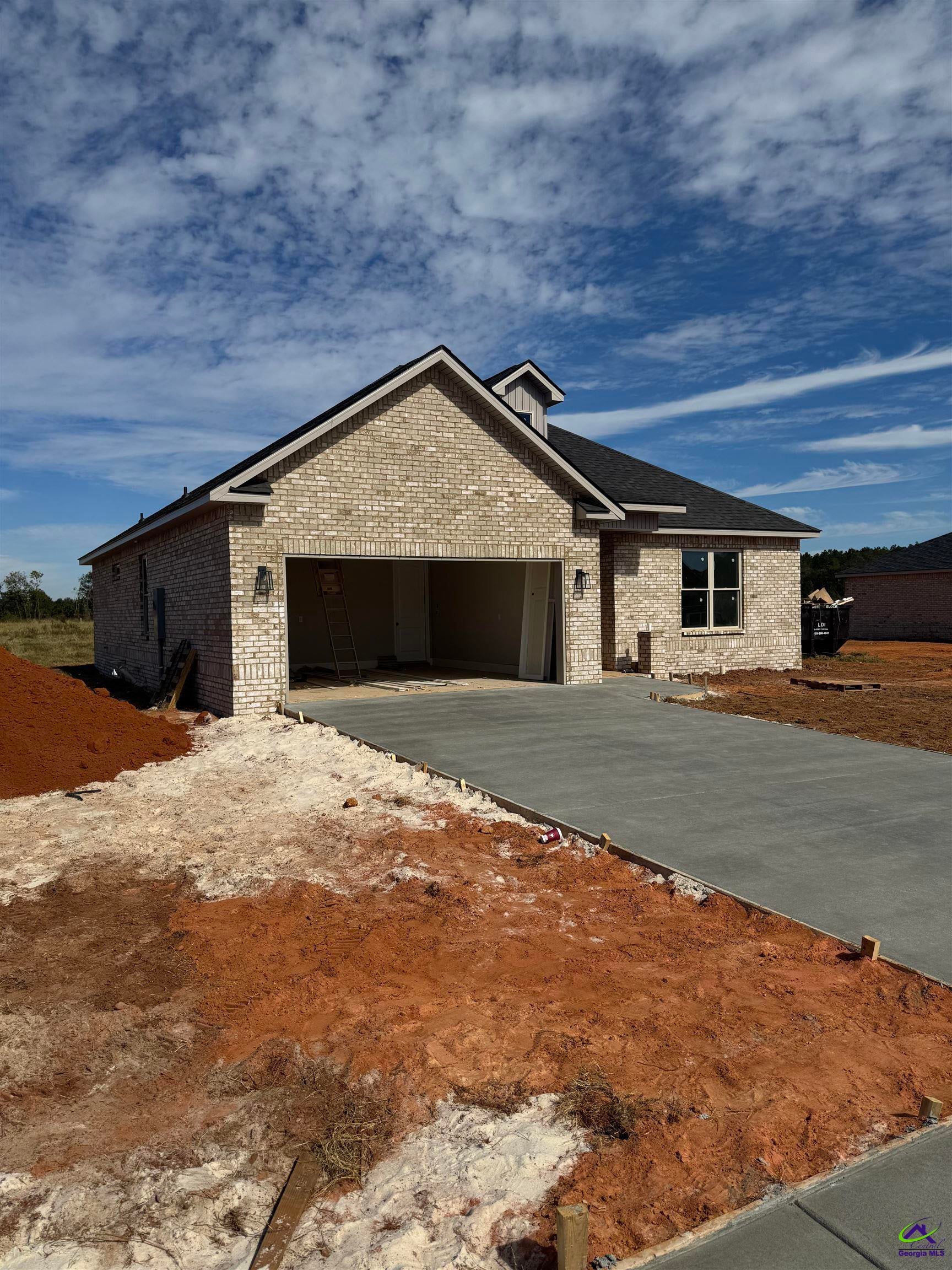 217 Farmland Circle