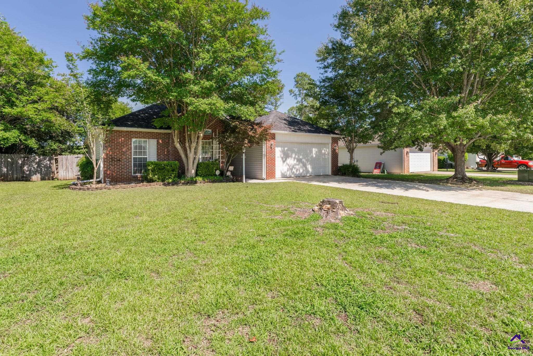 207 Castle Pines Drive