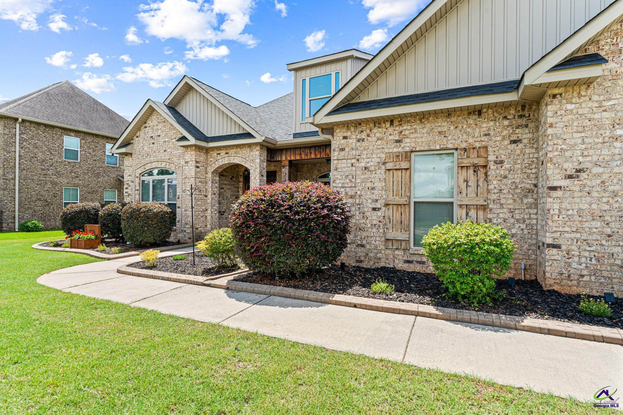 500 Rosewater Dr