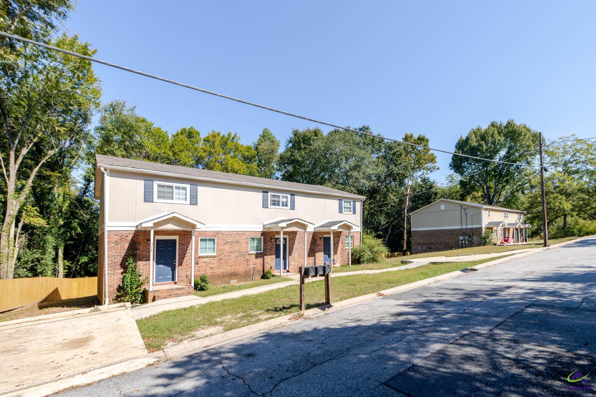 378 Cowan Street