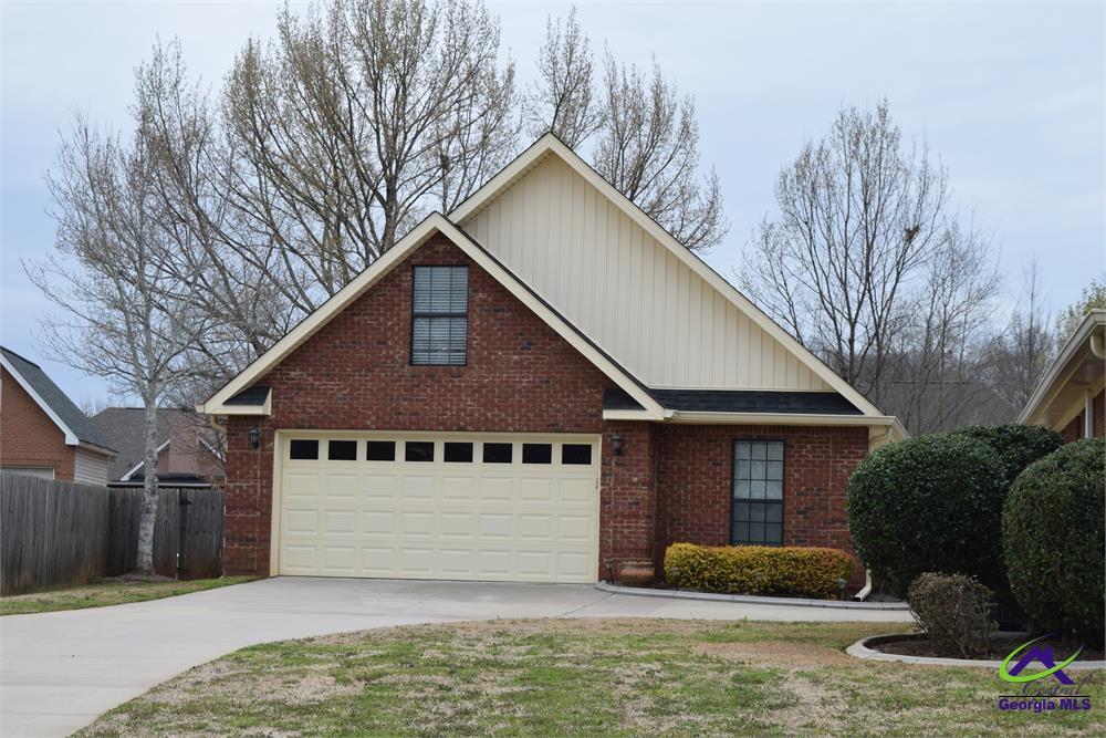 105 Topaz Court