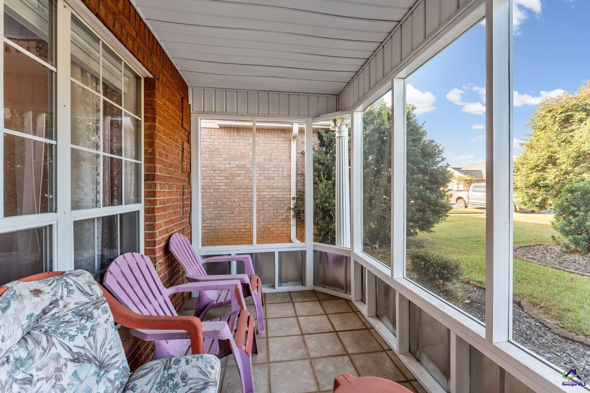 126 Williamstown Dr