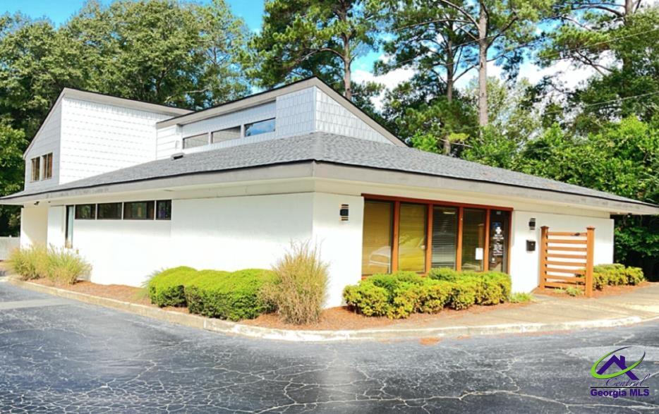1057 Morningside Drive