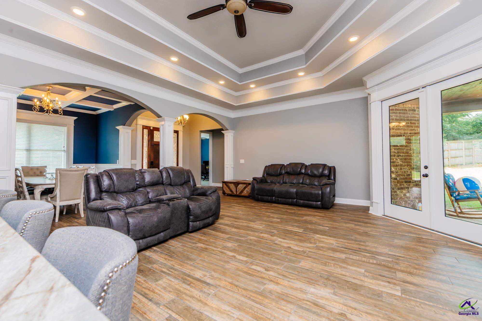 78 Lenora Drive