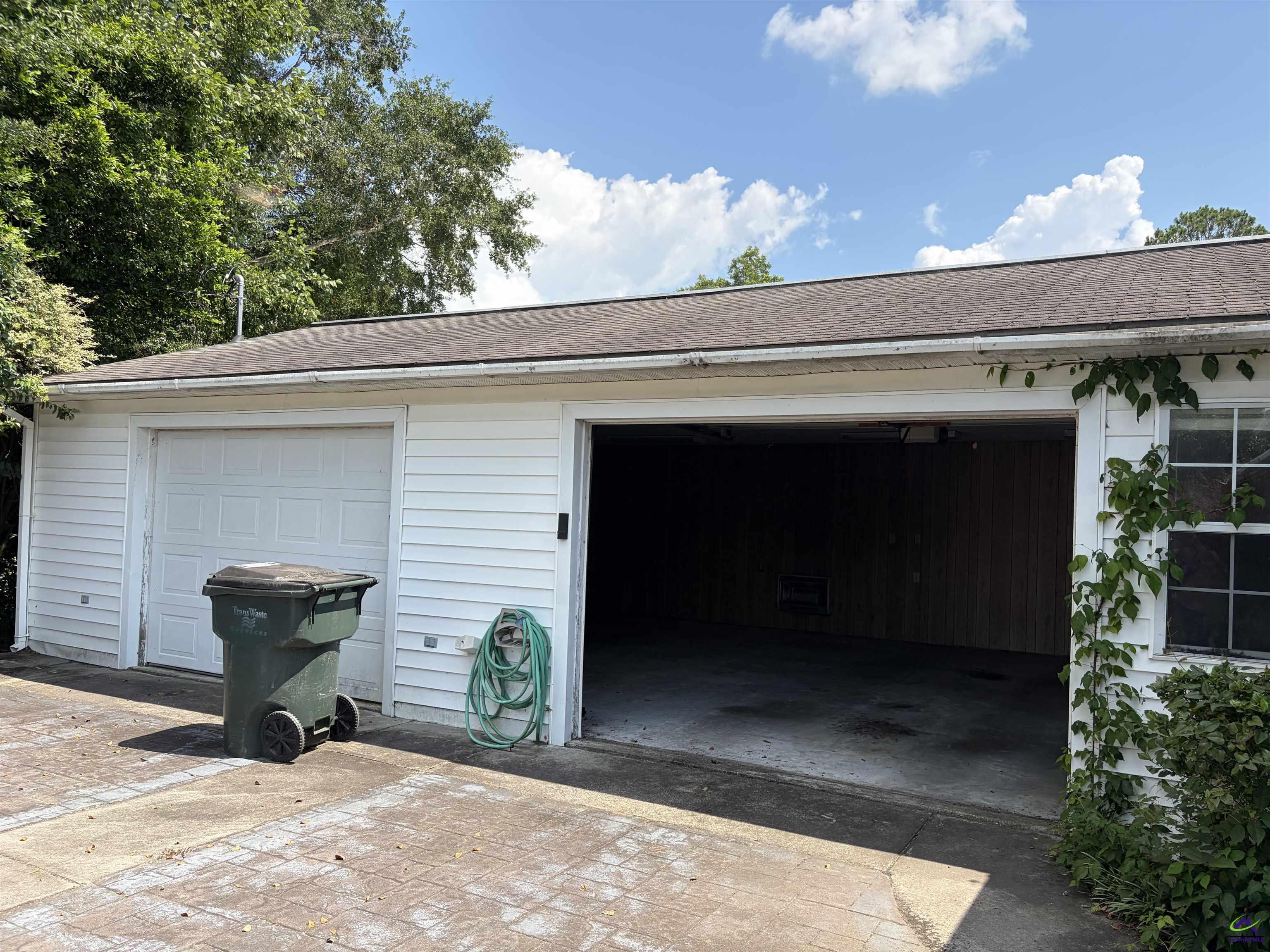 25 W Marion Street