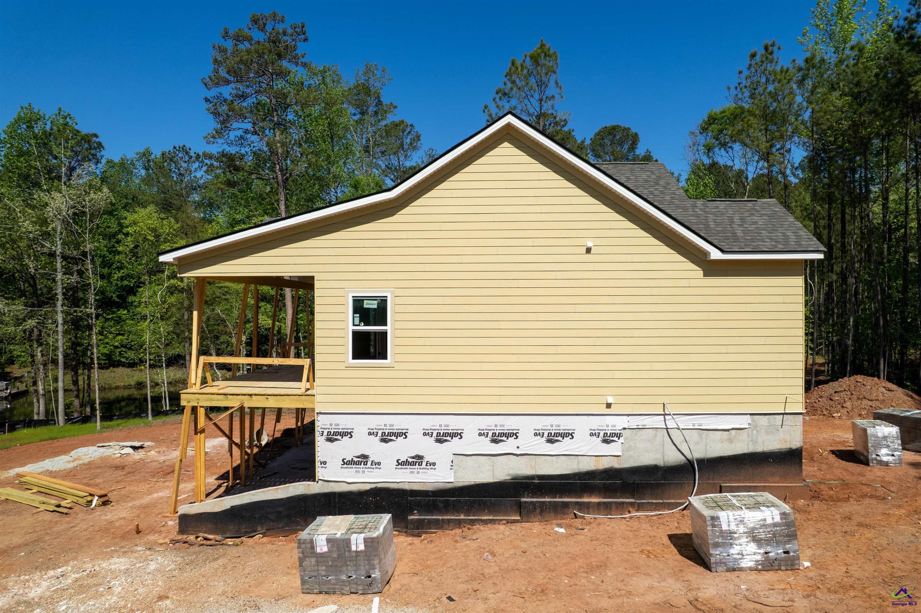 385 Thomas Drive