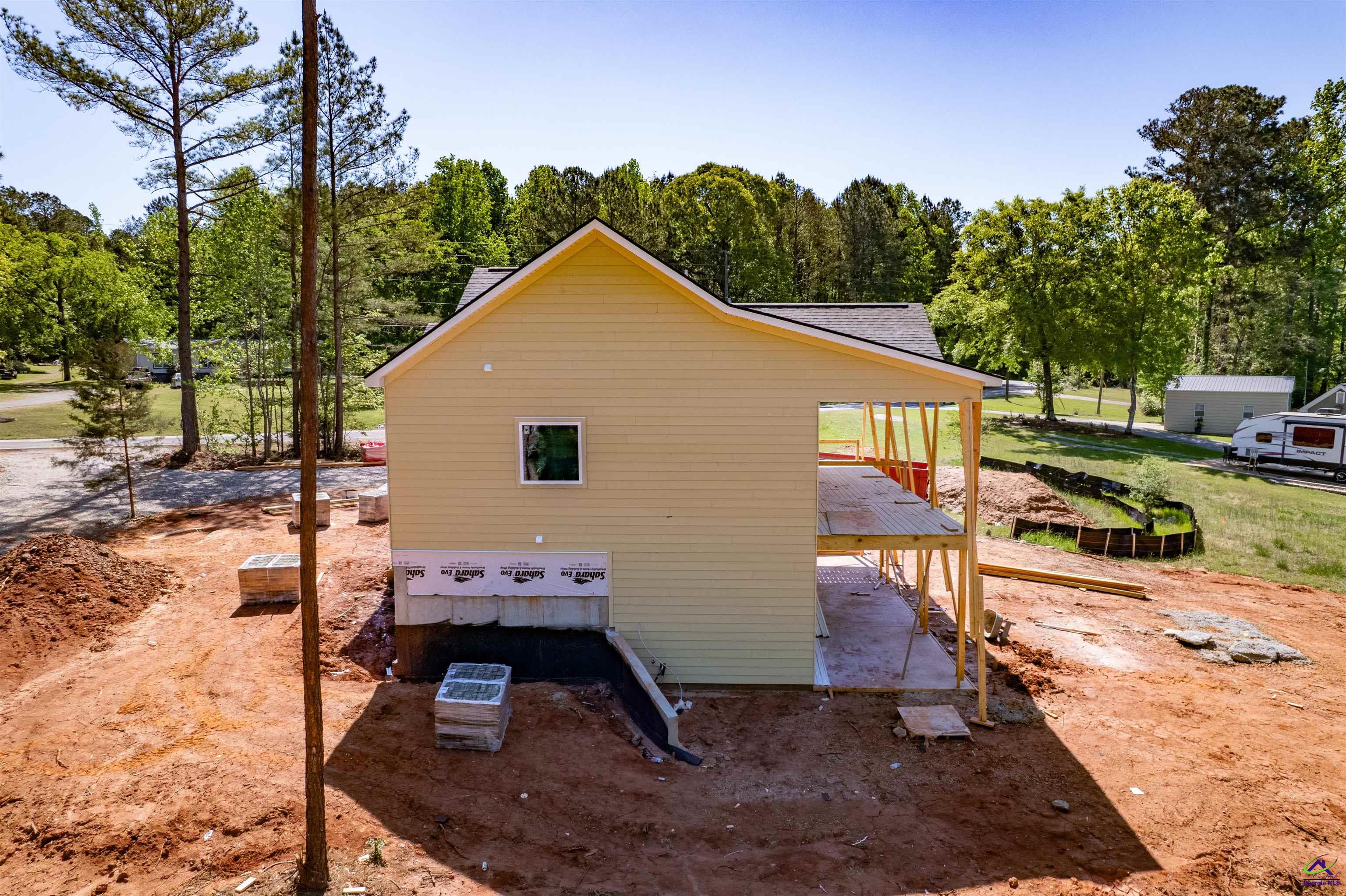 385 Thomas Drive