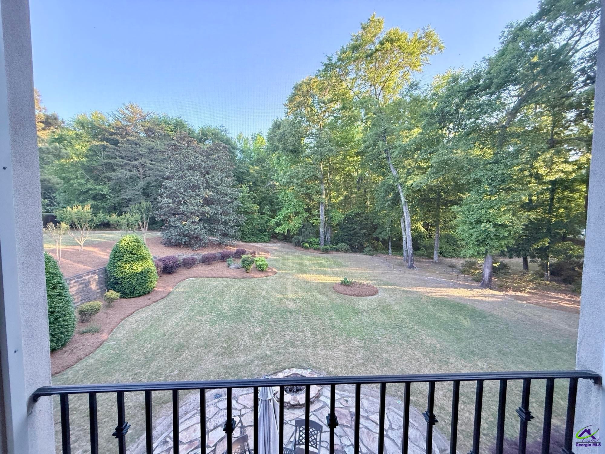 211 Lowpoint Trail