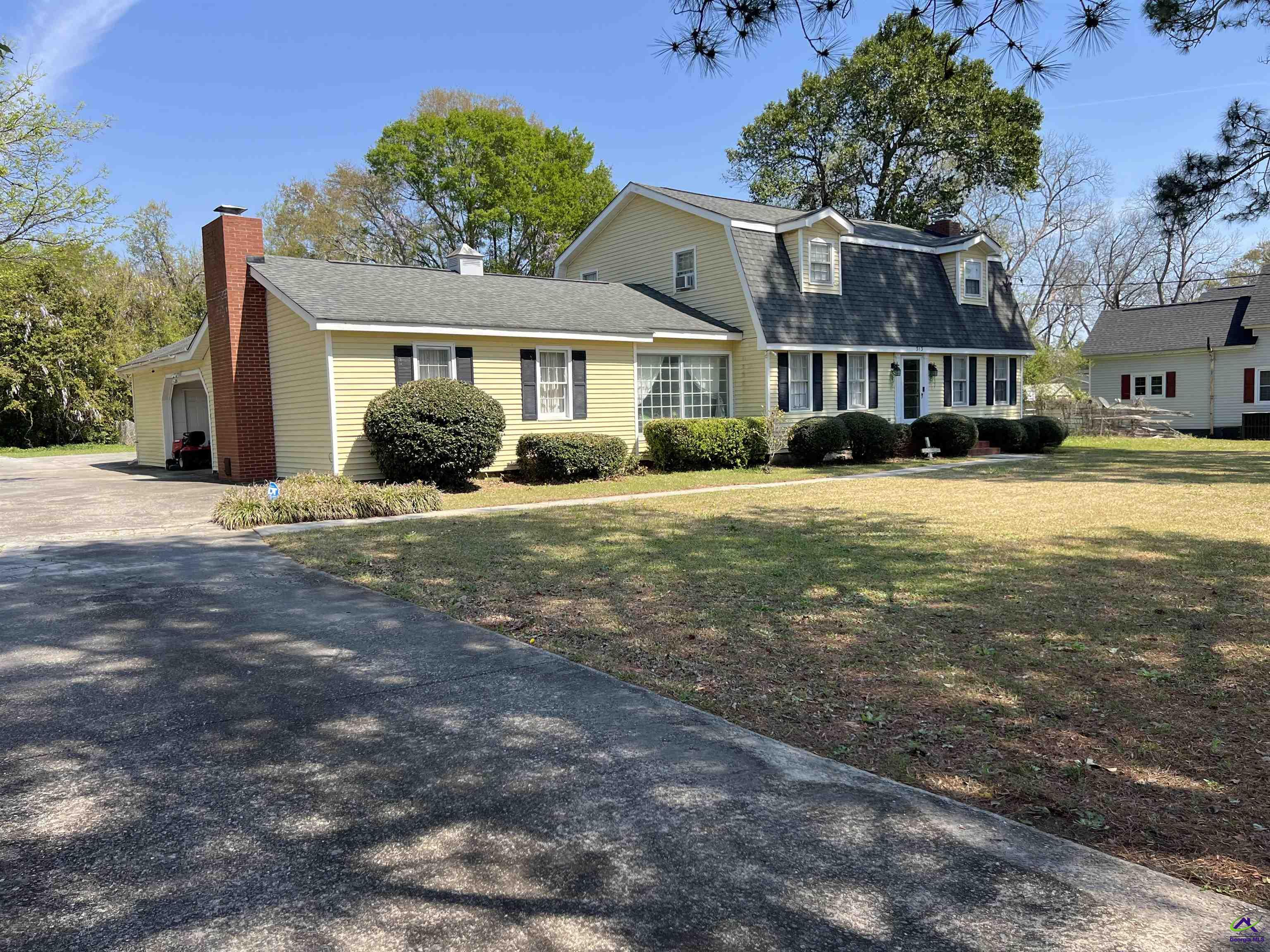 313 E Main Street