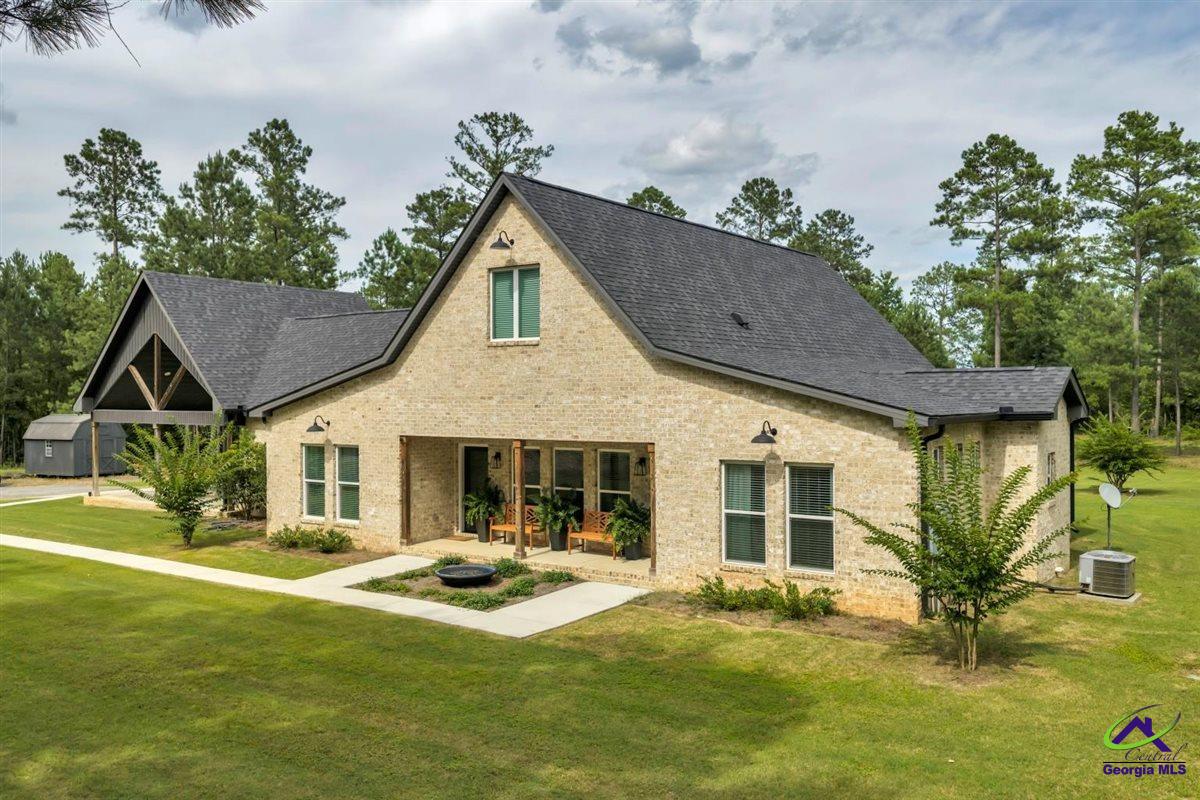 111 Brown Hill Road