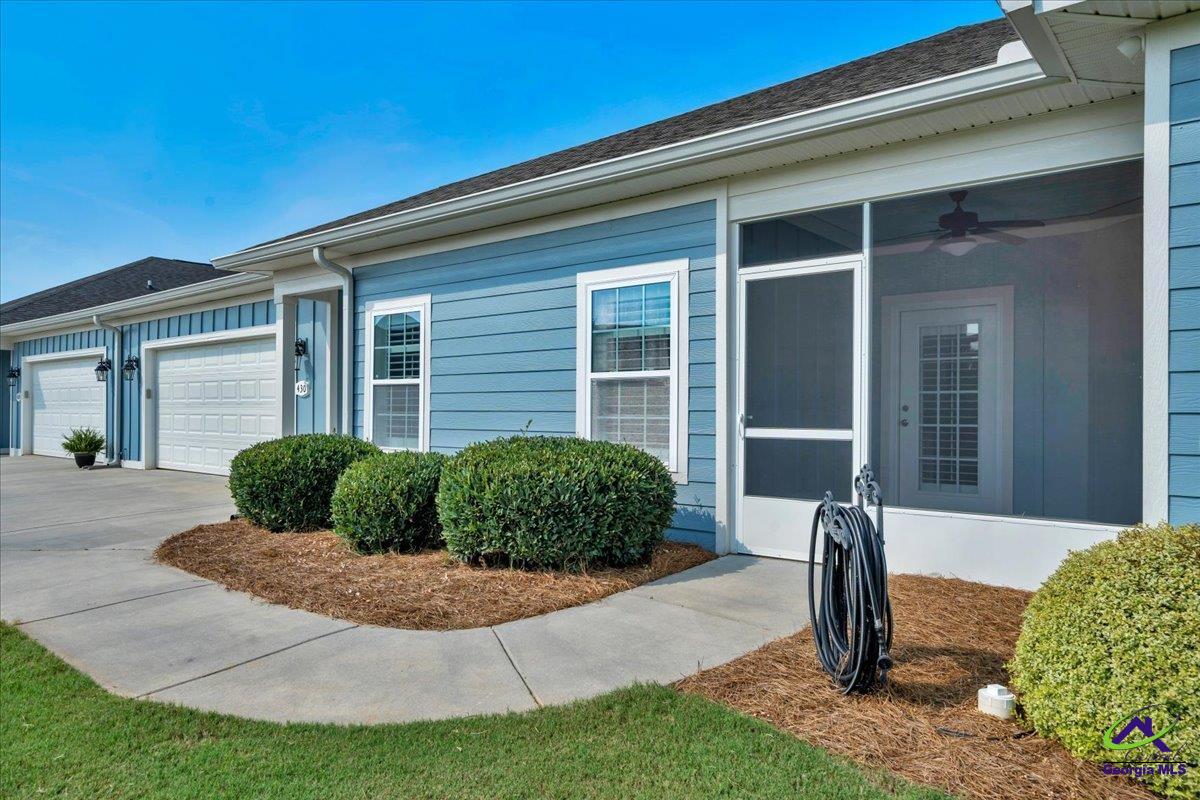 430 Nandina Court