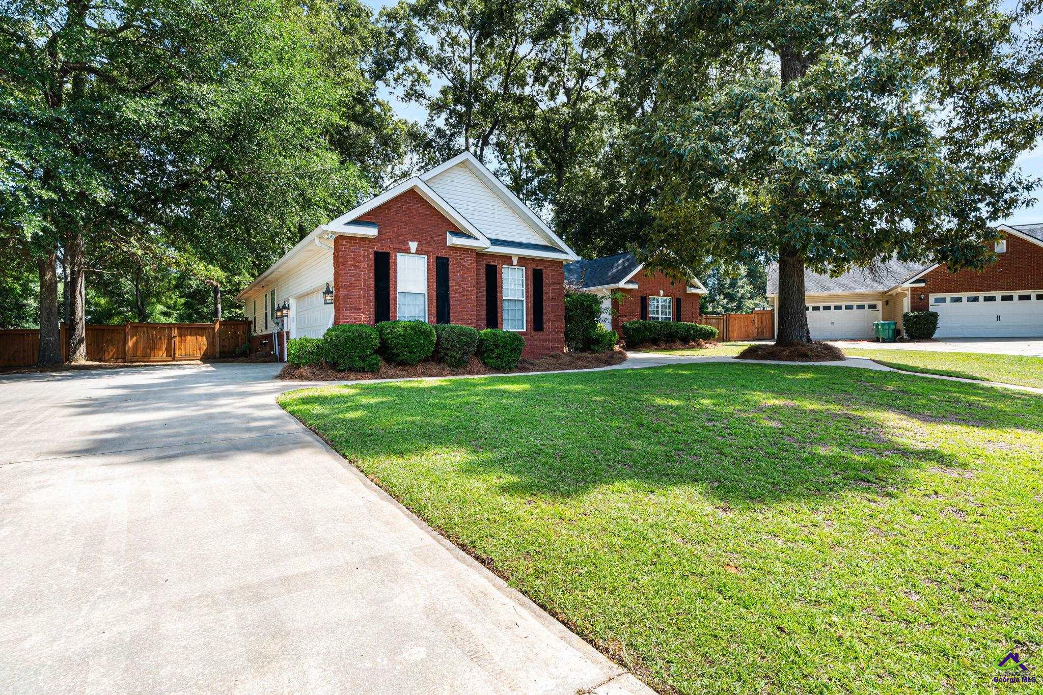 222 Santa Fe Trail