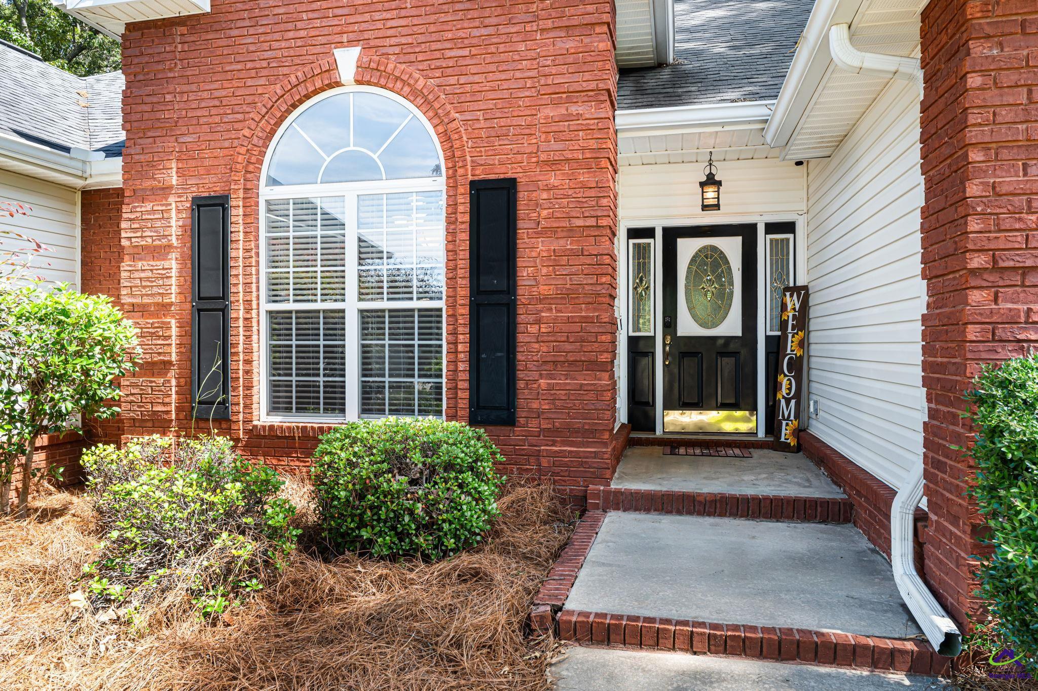 222 Santa Fe Trail