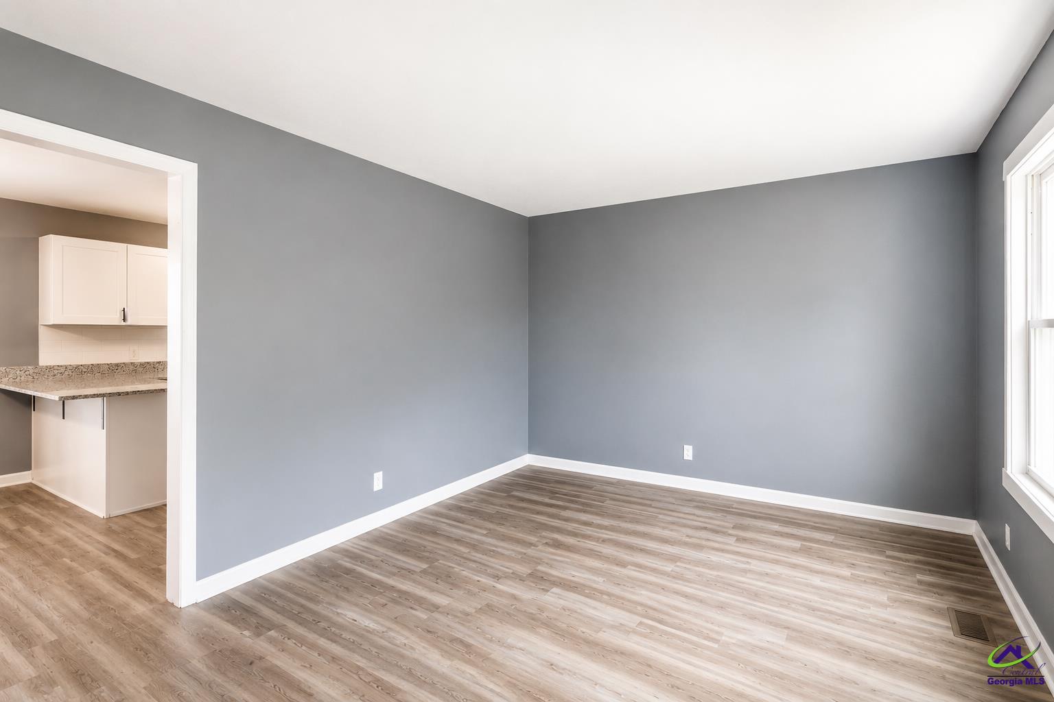 893 McCall Rd