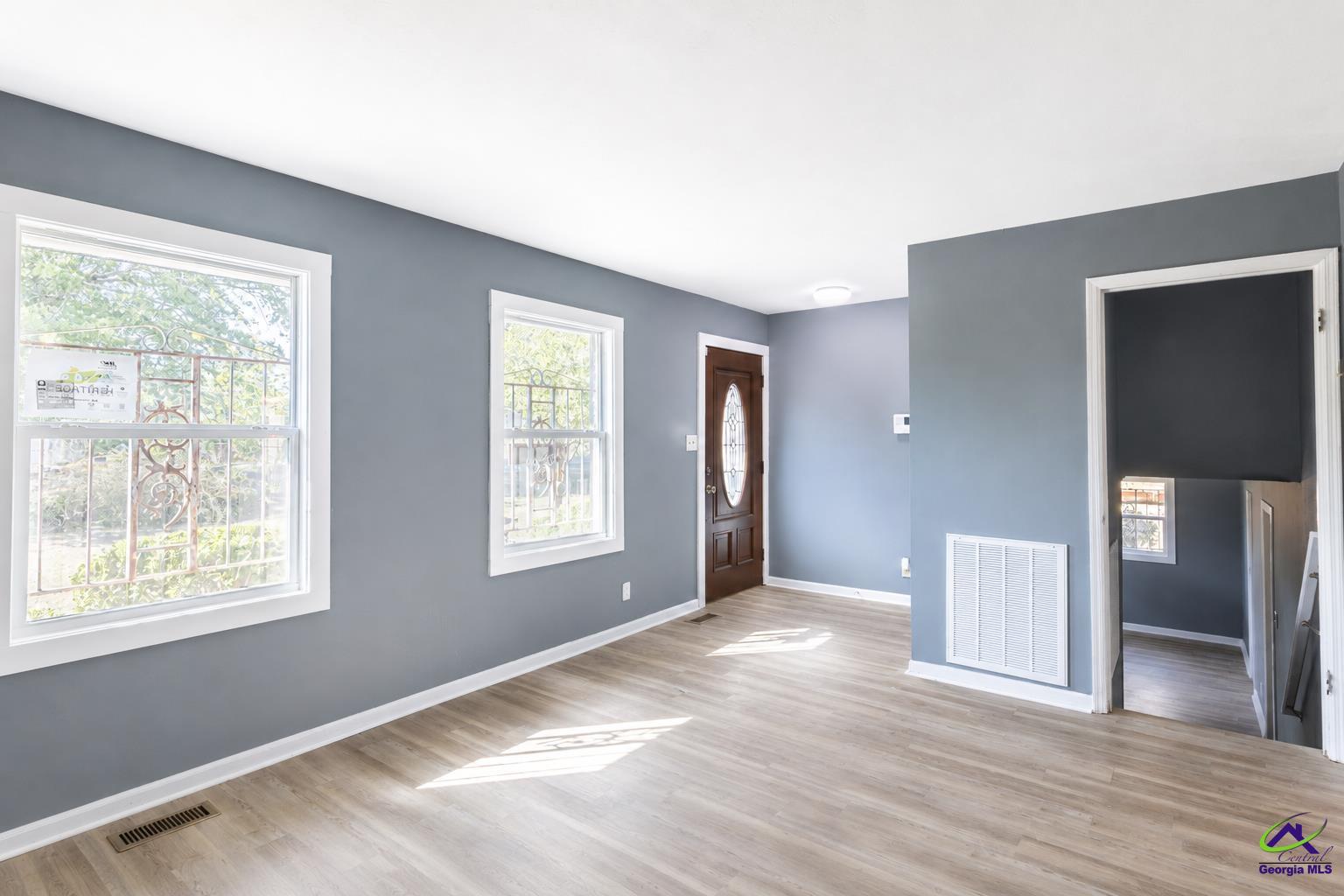 893 McCall Rd