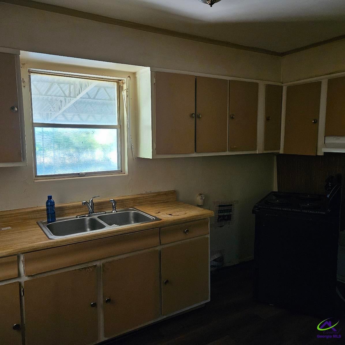 125 Flanders Dr