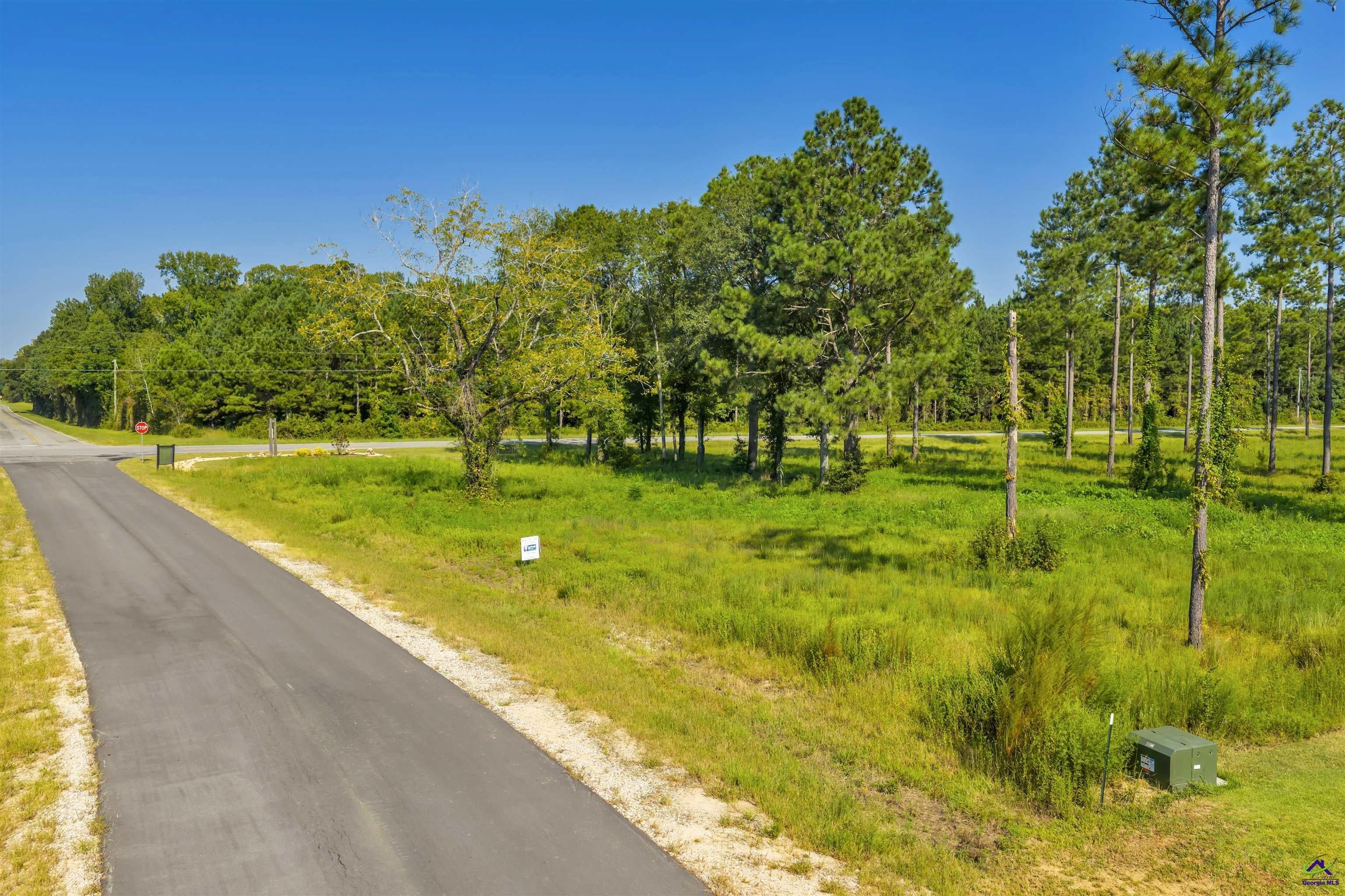 1 Longstreet Road
