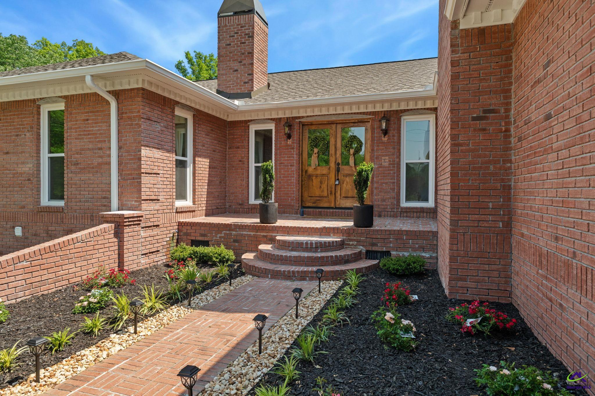 8294 Shelley Trail